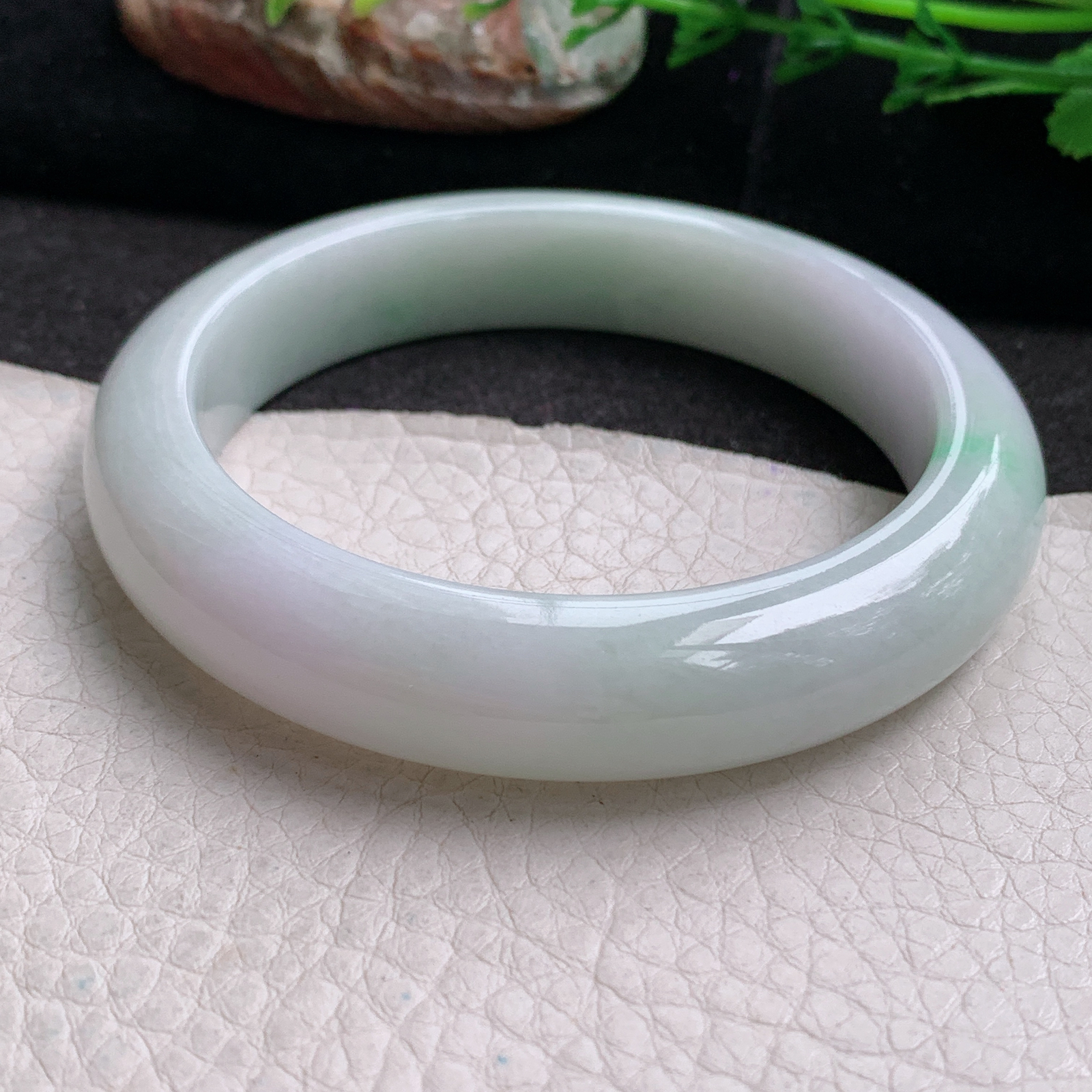 xx实拍57.5*12.5*9平安镯 天然缅甸翡翠a货手镯飘绿清新玉镯子