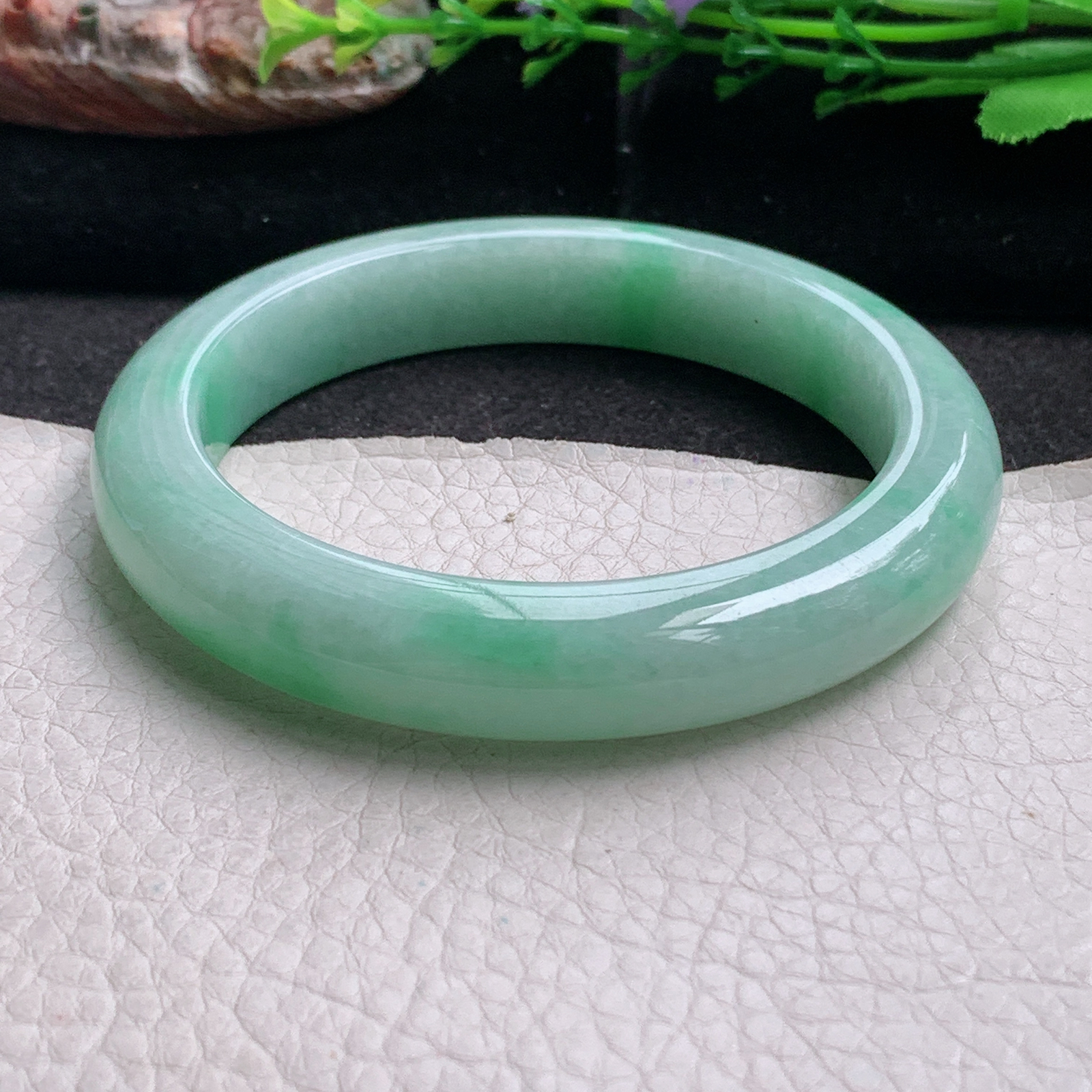 nr大圈口61.5*12.2*10平安镯 天然缅甸翡翠a货手镯飘绿水润大气玉镯子