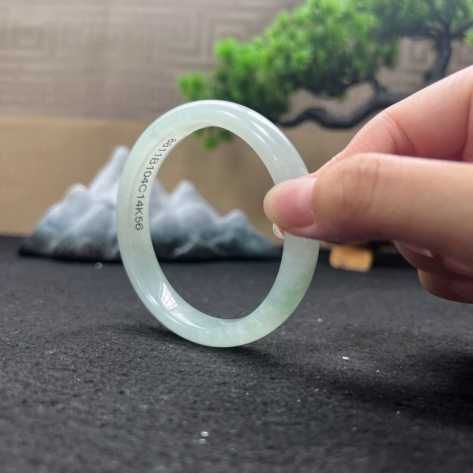 60圈口正圈半山水手镯