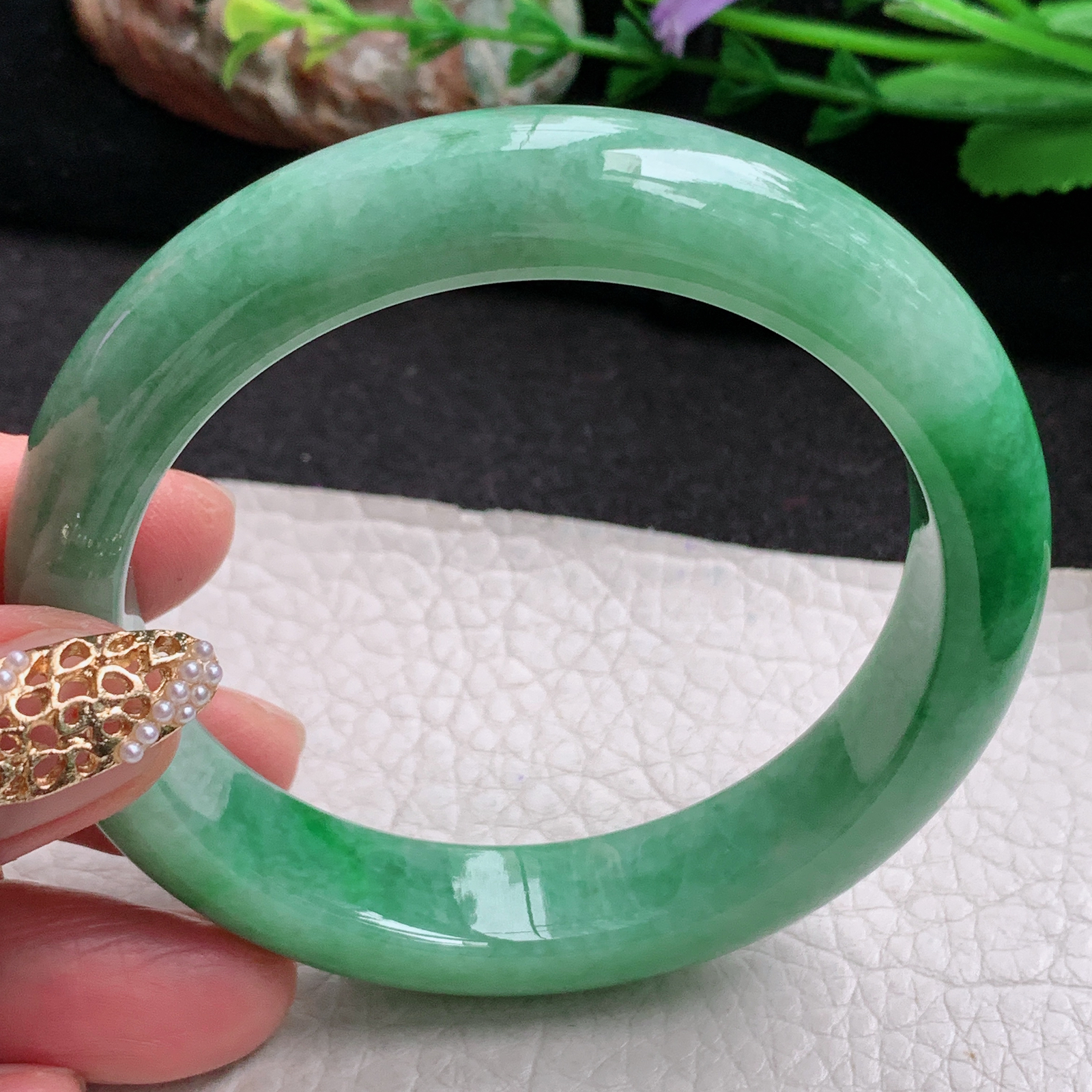 xx实拍57*12.9*8.8平安镯 天然缅甸翡翠a货手镯辣绿正圈玉镯子
