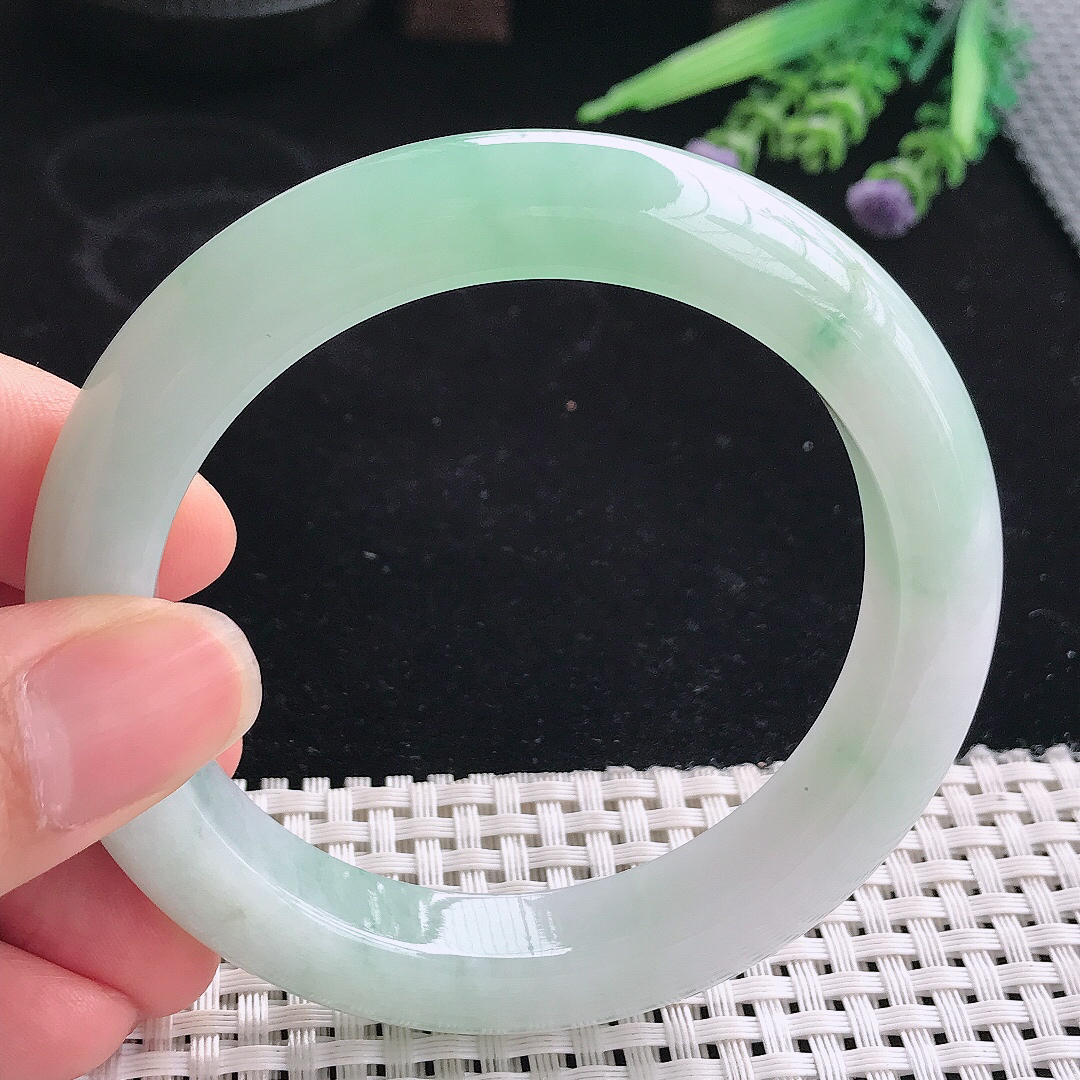 实拍A货翡翠58.8/11.6/9.8老坑冰润起胶冰晴手镯宽边玉镯平安镯