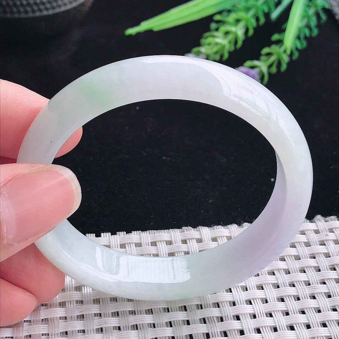 实拍A货翡翠53/47/13.2/7.3老坑秀气冰润贵妃手镯宽边玉镯平安镯