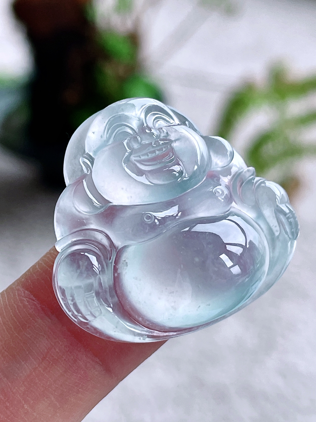 【裸石】高冰佛公吊坠
【说明】缅料 性价比高  
【尺寸】26.5-29-8.3..