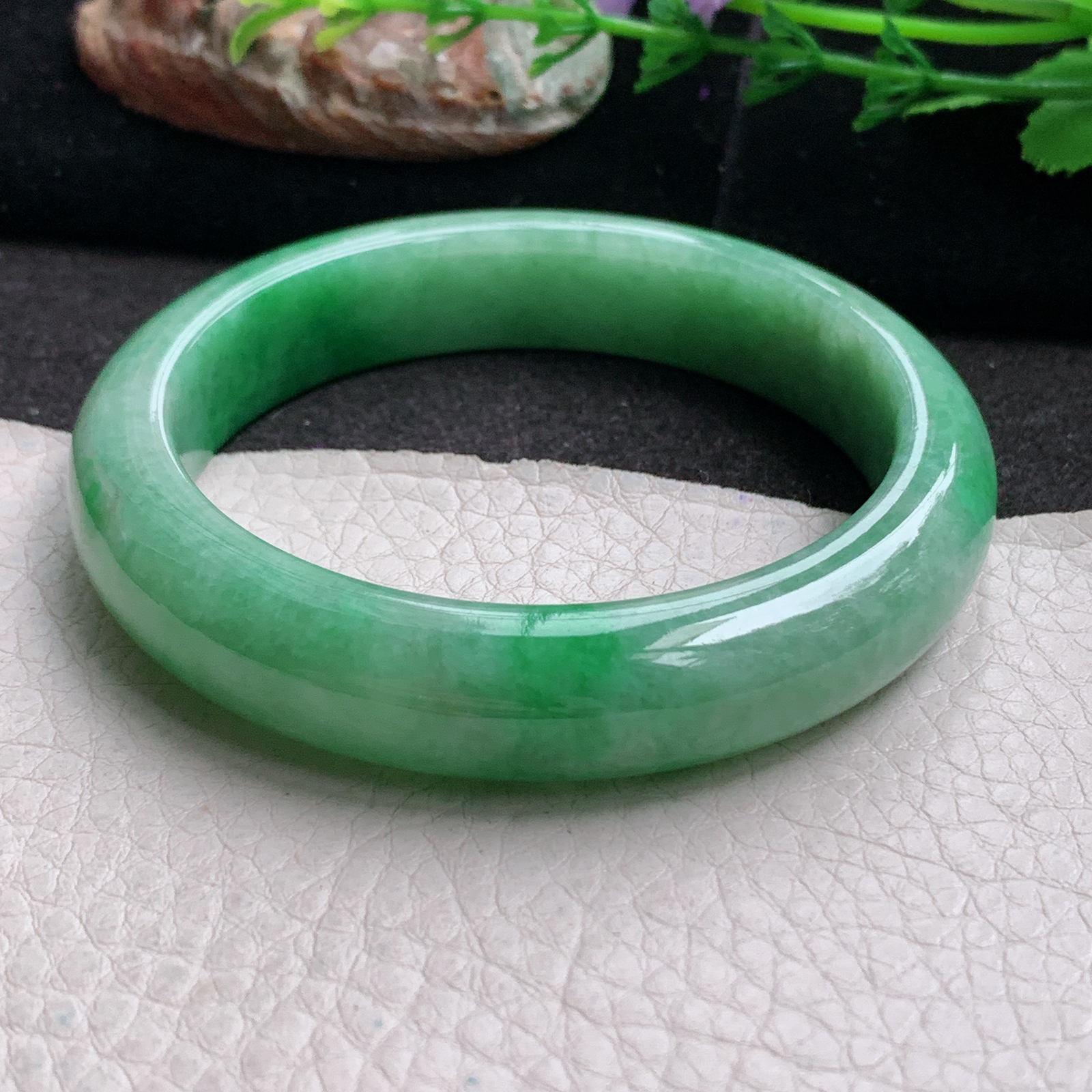 xx实拍57*12.9*8.8平安镯 天然缅甸翡翠a货手镯辣绿正圈玉镯子
