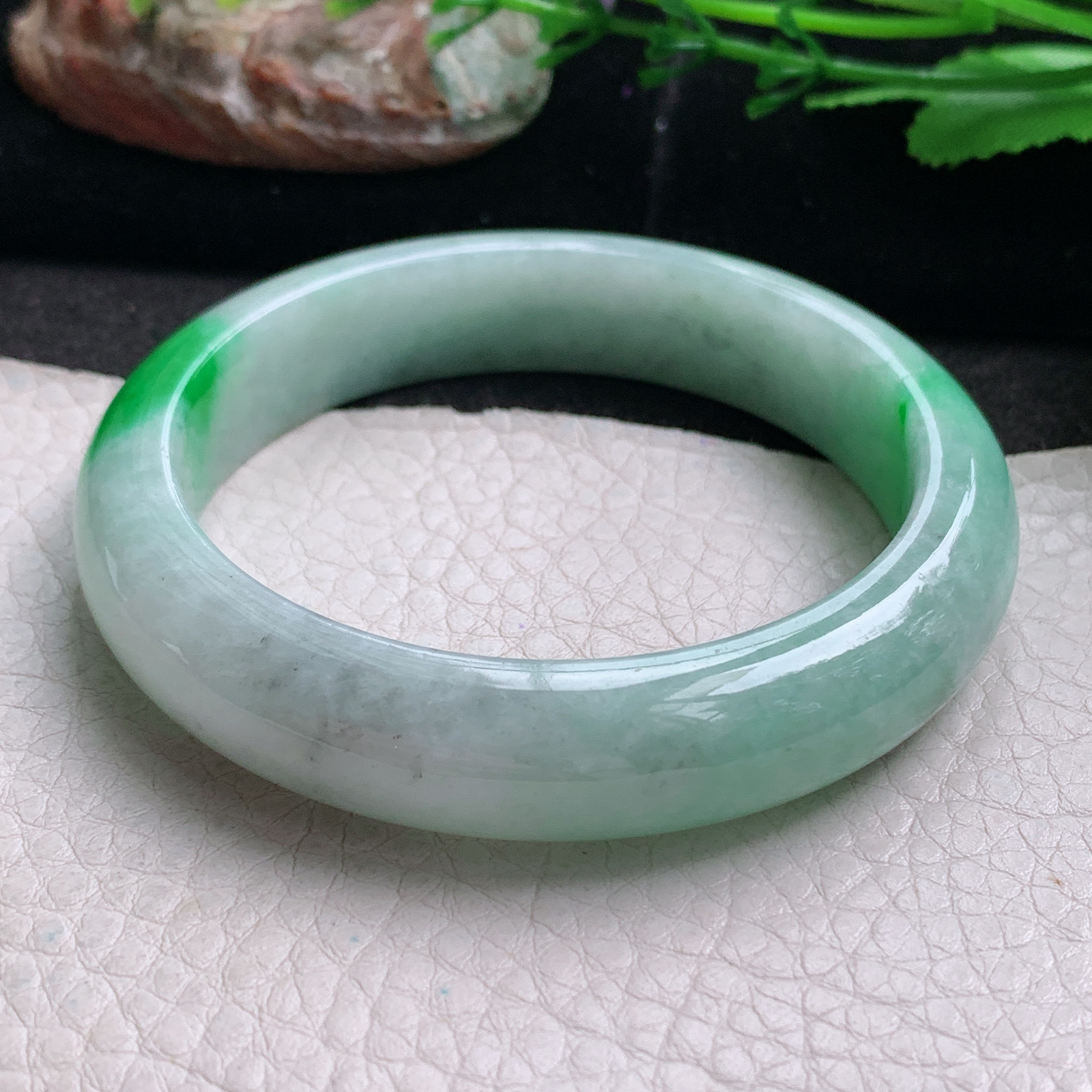 nr实拍57*12.8*8.2平安镯 天然缅甸翡翠a货手镯辣绿水润正圈玉镯子