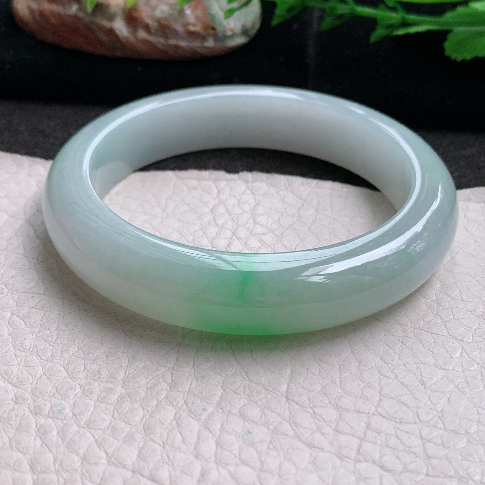 fx实拍53.5*12*8.5平安镯 天然缅甸翡翠a货手镯白底青飘绿正圈玉镯子