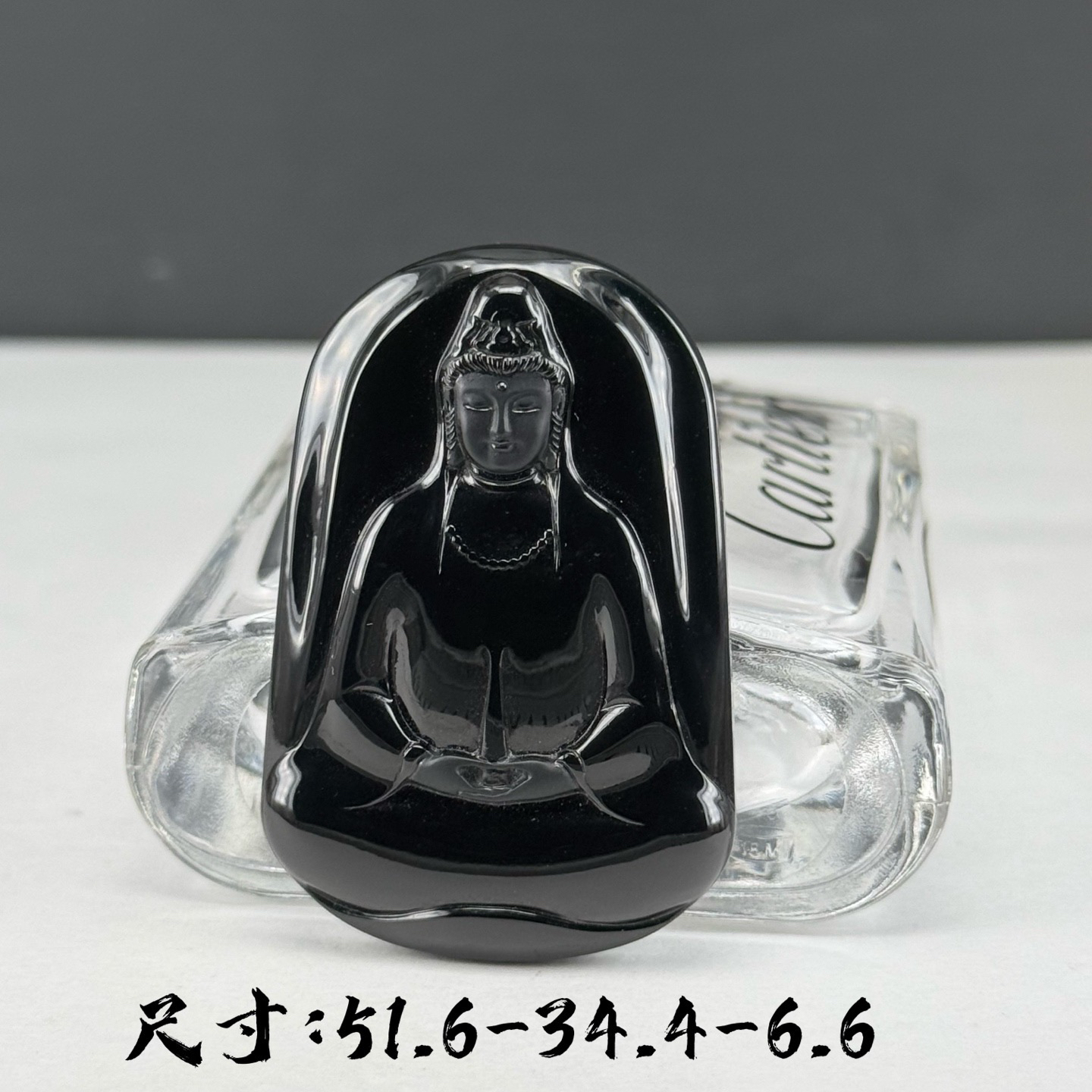 精品墨翠素衣观音 种好色正 黑度极好 打灯通透 油性十足 尺寸51.6