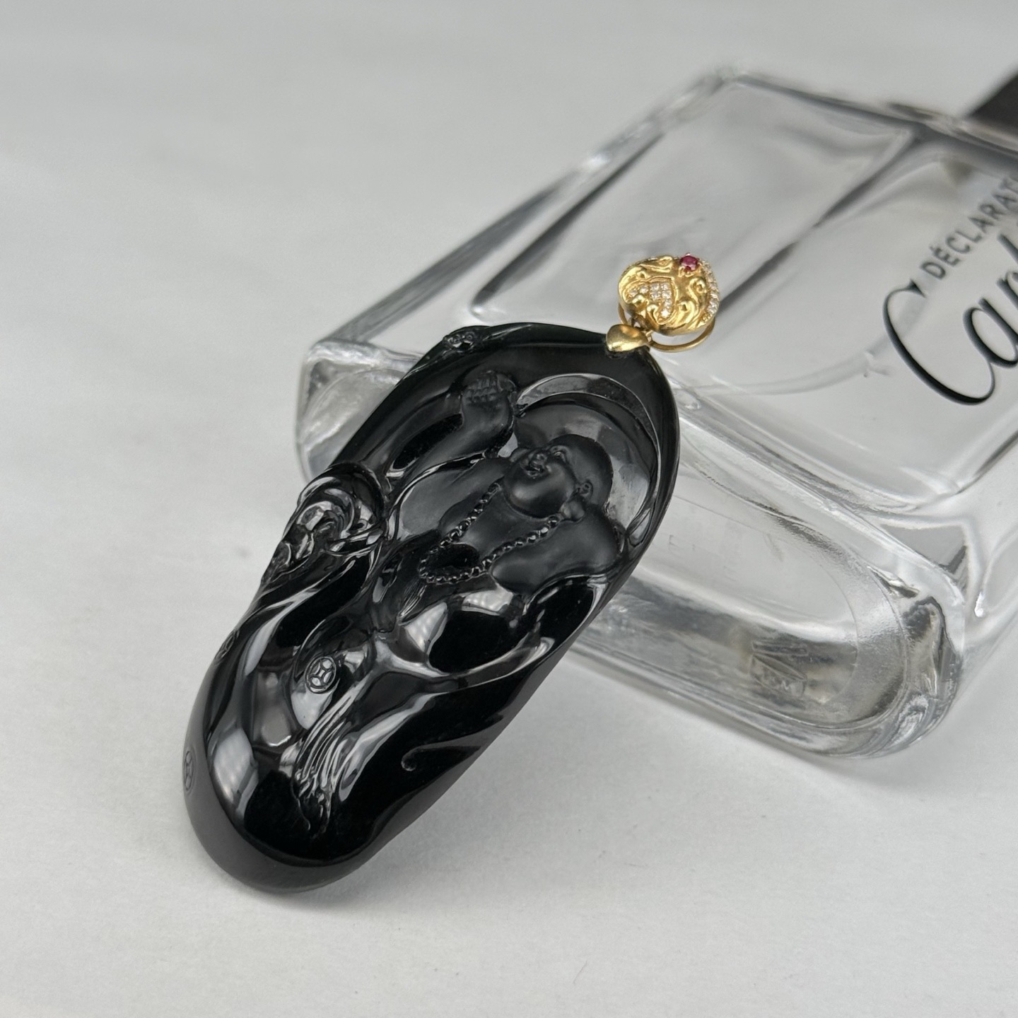 精品18k墨翠逍遥佛 种好色正 黑度极好 打灯通透 油性十足  尺寸58.9