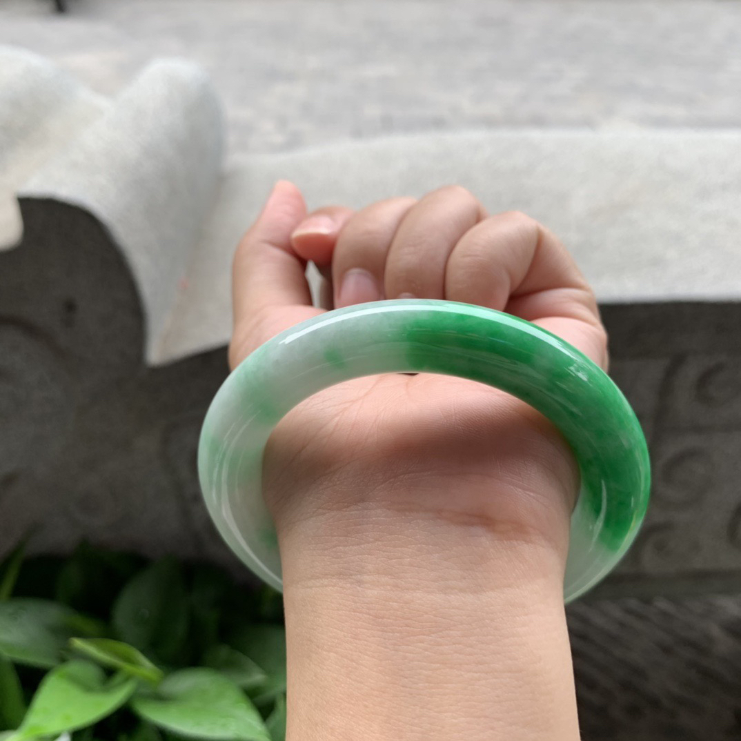 大圈口 58.8-11.2【辣绿圆条手镯】圆条58 59可戴