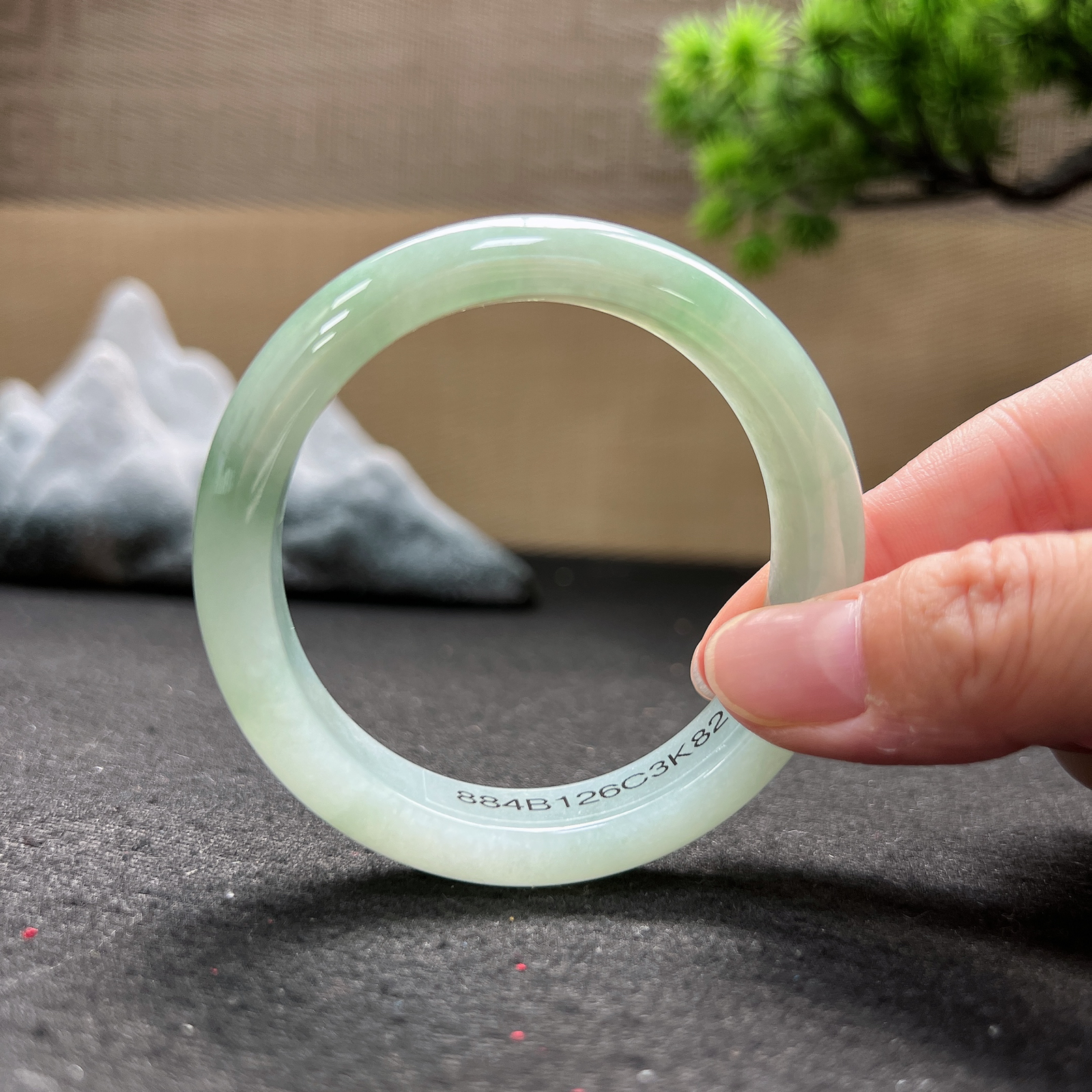 53圈口正圈晴底手镯