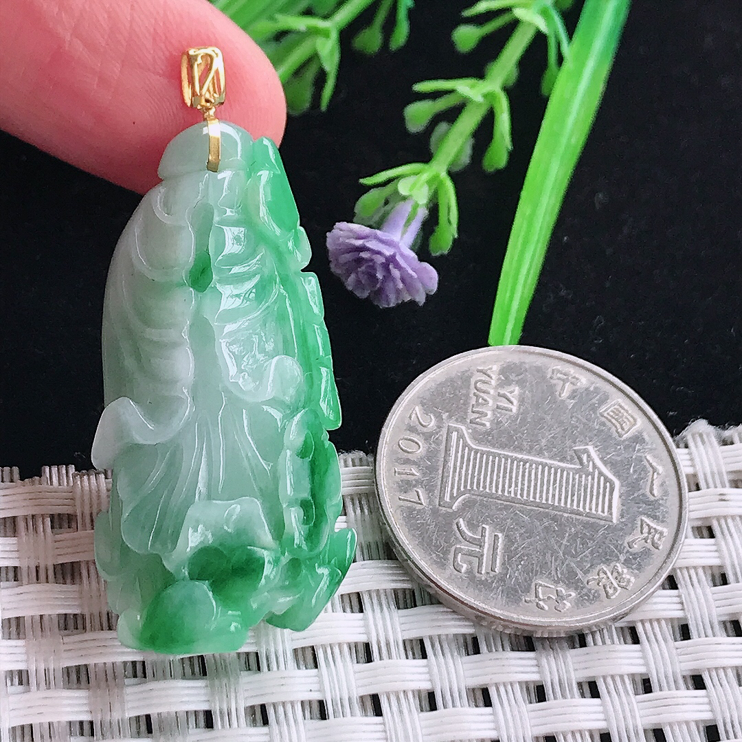实拍a货翡翠39.8/18.5/14.5老坑18k金镶嵌精美飘绿白菜吊坠翡翠玉坠挂件