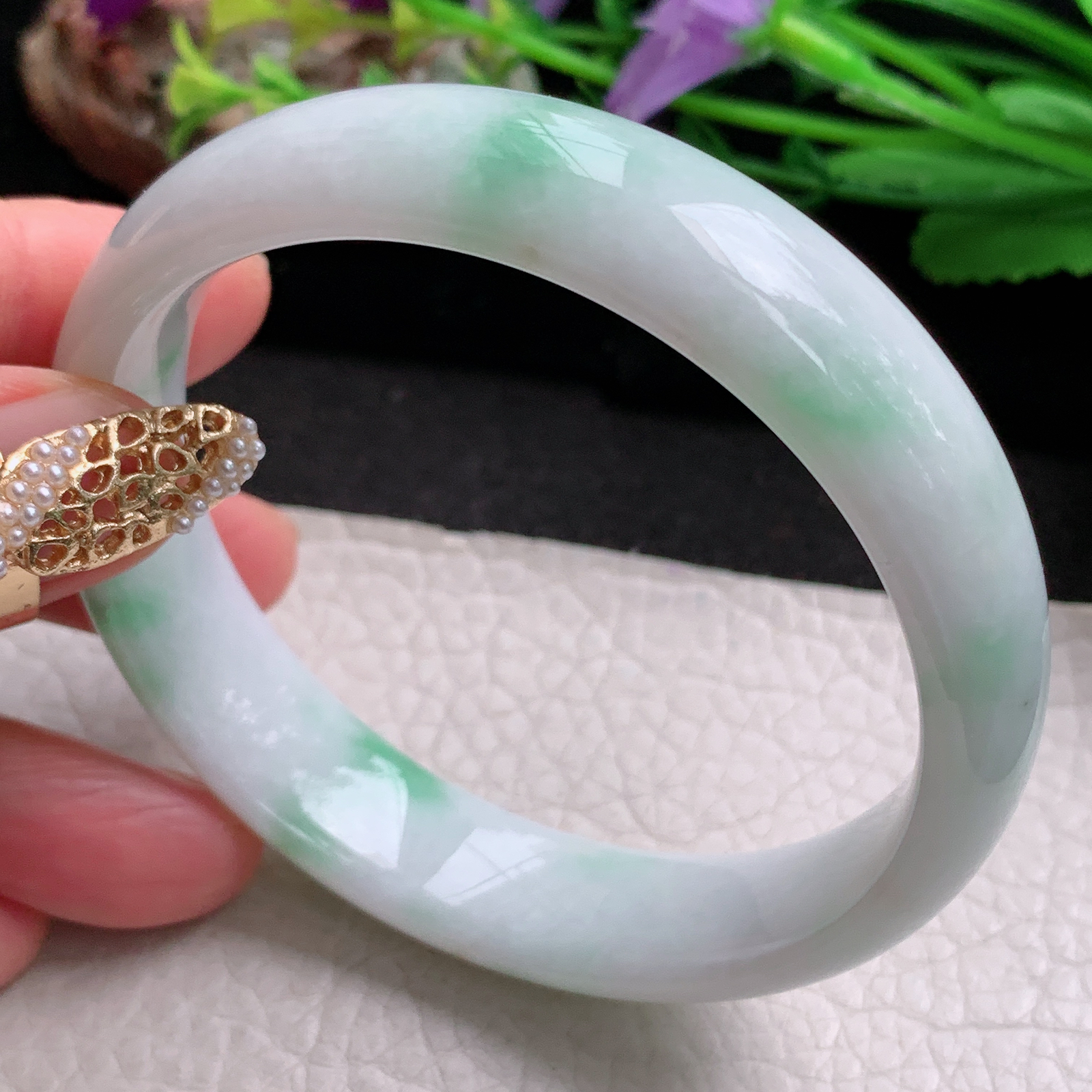 ee大圈口60*14.3*7平安镯 天然缅甸翡翠a货手镯飘绿大气正圈玉镯子