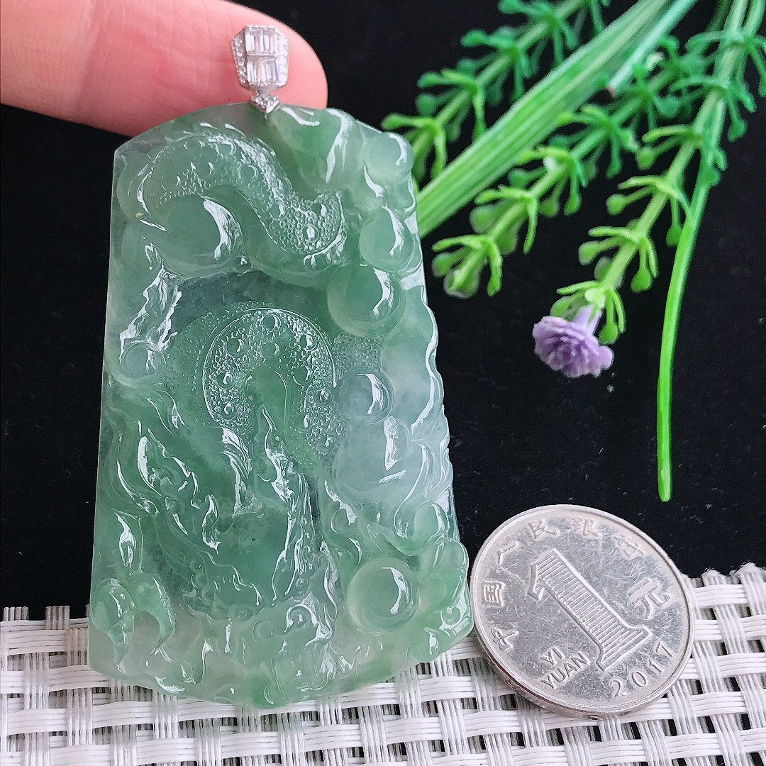 实拍a货翡翠61.5/39.2/5.5老坑18k金镶嵌冰透果冻冰晴绿龙牌吊坠翡翠玉坠挂件