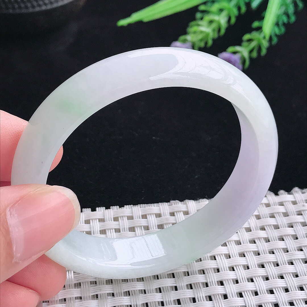 实拍A货翡翠53/47/13.2/7.3老坑秀气冰润贵妃手镯宽边玉镯平安镯
