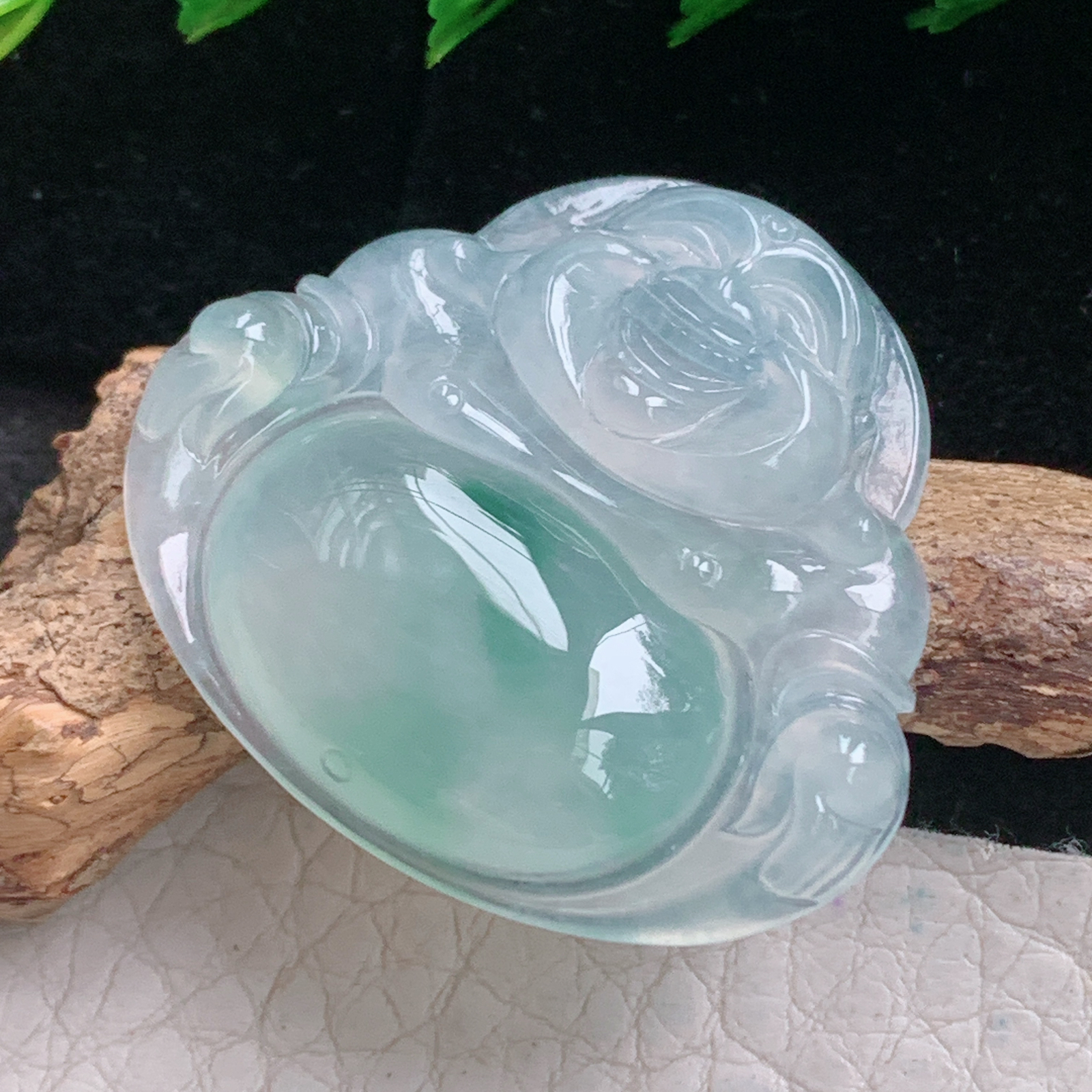 axm实拍31.2*35*5.8缅甸翡翠冰种飘花大佛公吊坠 开心弥勒佛祖玉坠