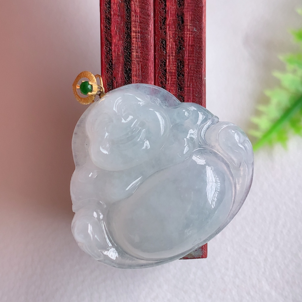 18k金扣冰润精雕佛公吊坠，法相端庄大气，工艺精湛，种色浓郁，细腻饱满冰润，种老水足，收藏佳品，佩戴大气  W   003.22尺寸：22.8-25.6-5.9mm