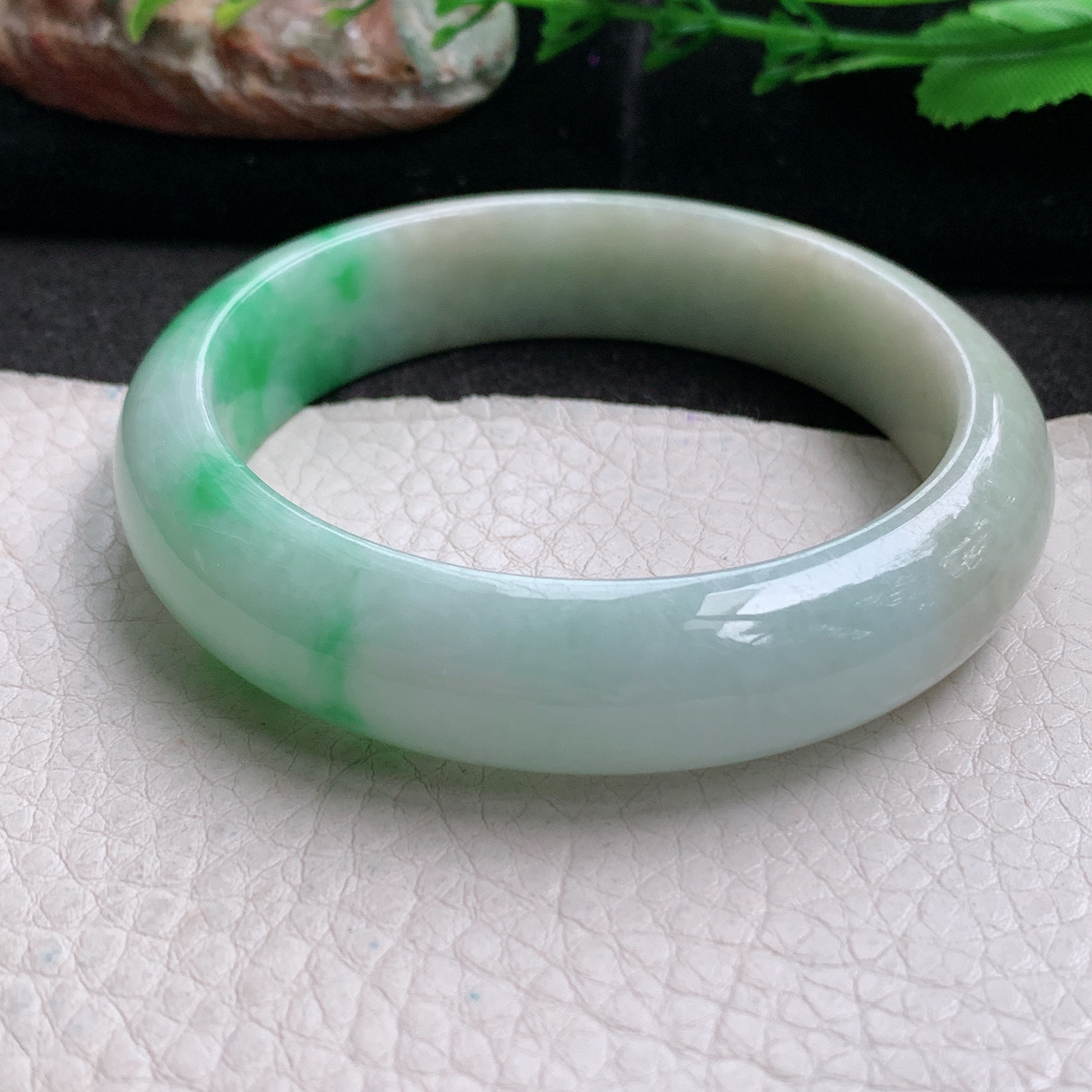 fx实拍55.8*14*8平安镯 天然缅甸翡翠a货手镯飘绿大气正圈玉镯子