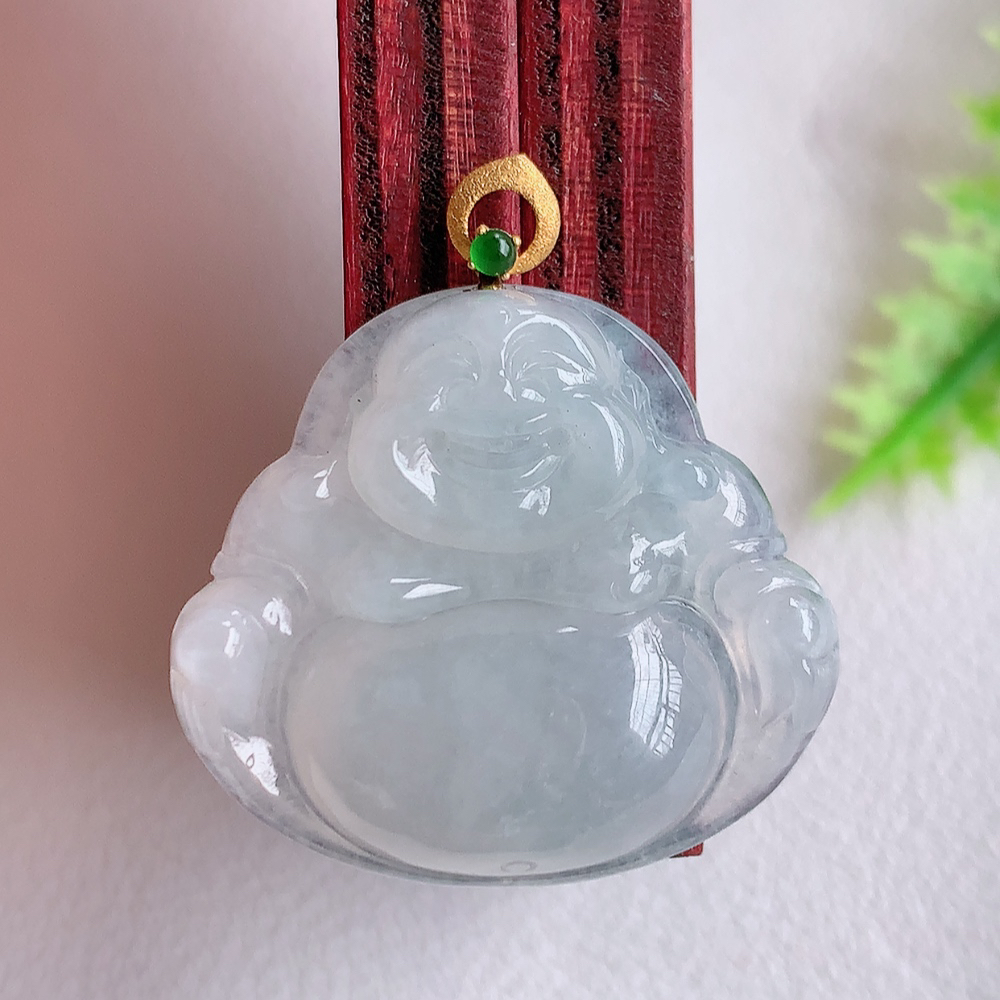 18k金扣冰润精雕佛公吊坠，法相端庄大气，工艺精湛，种色浓郁，细腻饱满冰润，种老水足，收藏佳品，佩戴大气  W   003.22尺寸：22.8-25.6-5.9mm