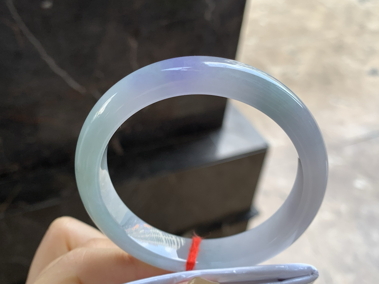 56-12-8

紫罗兰手镯^_^底子细腻 颜色浓郁漂亮