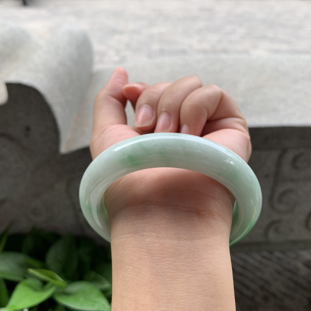 圈口 57.3-12.8-9.8【飘辣绿正圈手镯】正圈57 58可戴