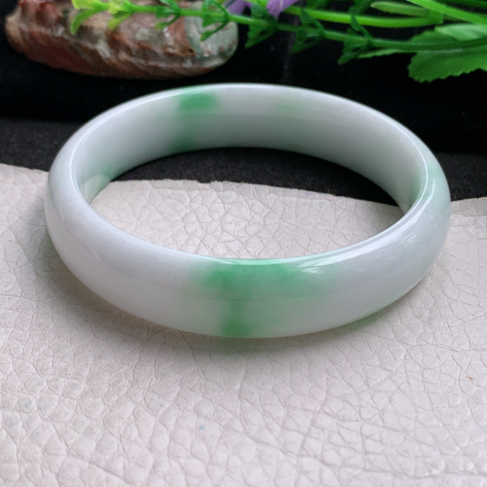 ee大圈口60*14.3*7平安镯 天然缅甸翡翠a货手镯飘绿大气正圈玉镯子