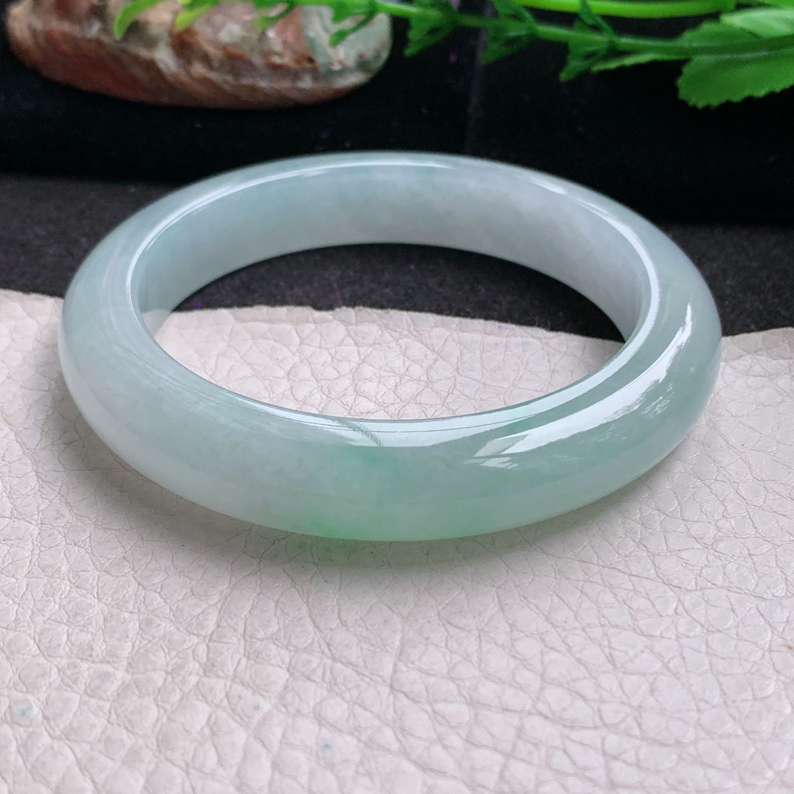 r冰爽款54.5*11.3*9.5平安镯 天然缅甸翡翠a货手镯冰润飘绿正圈玉镯子