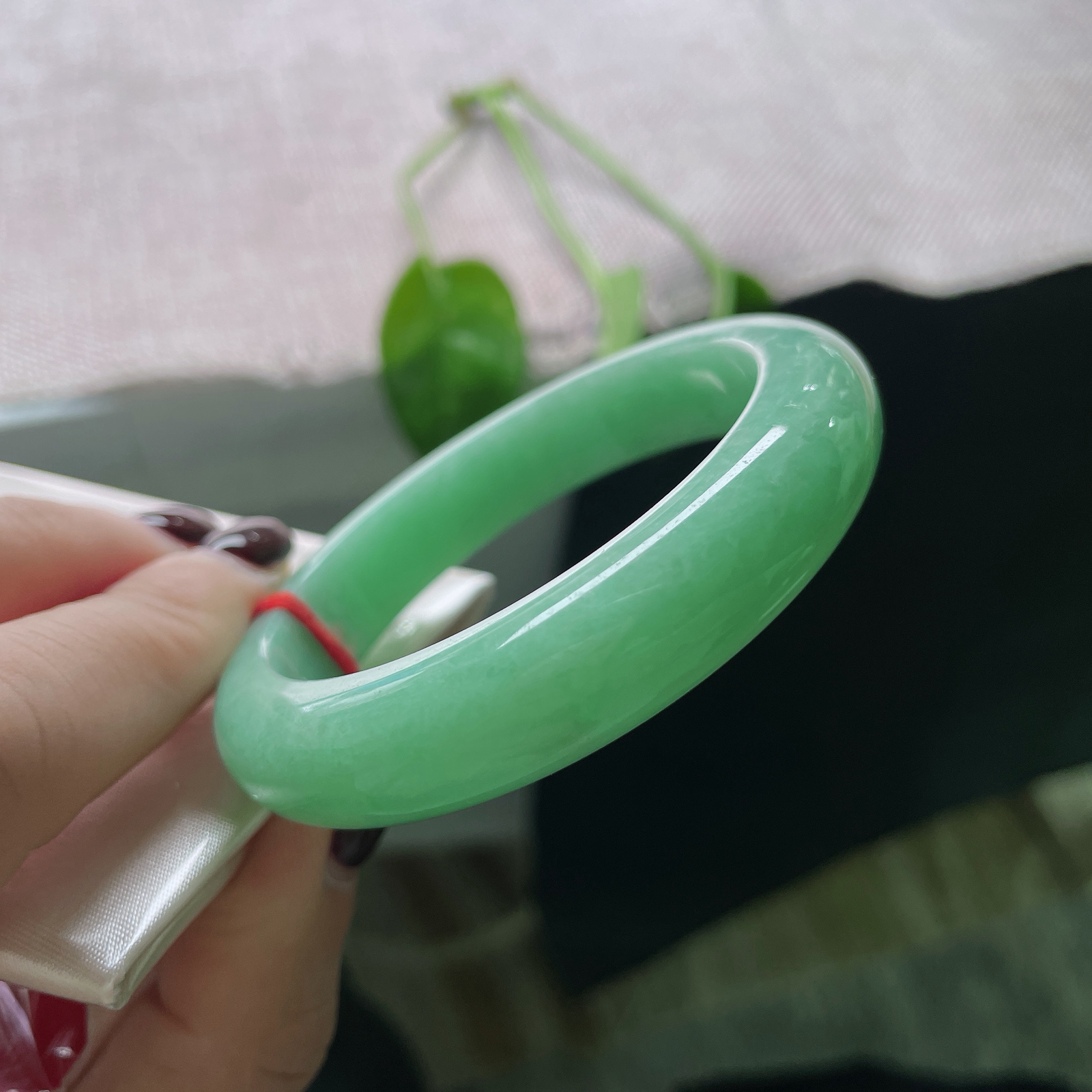 51.7/11.9/8.2，苹果绿正圈，翠色伊人，碧波荡漾，举手投足尽显贵气，晶体，ss50805a