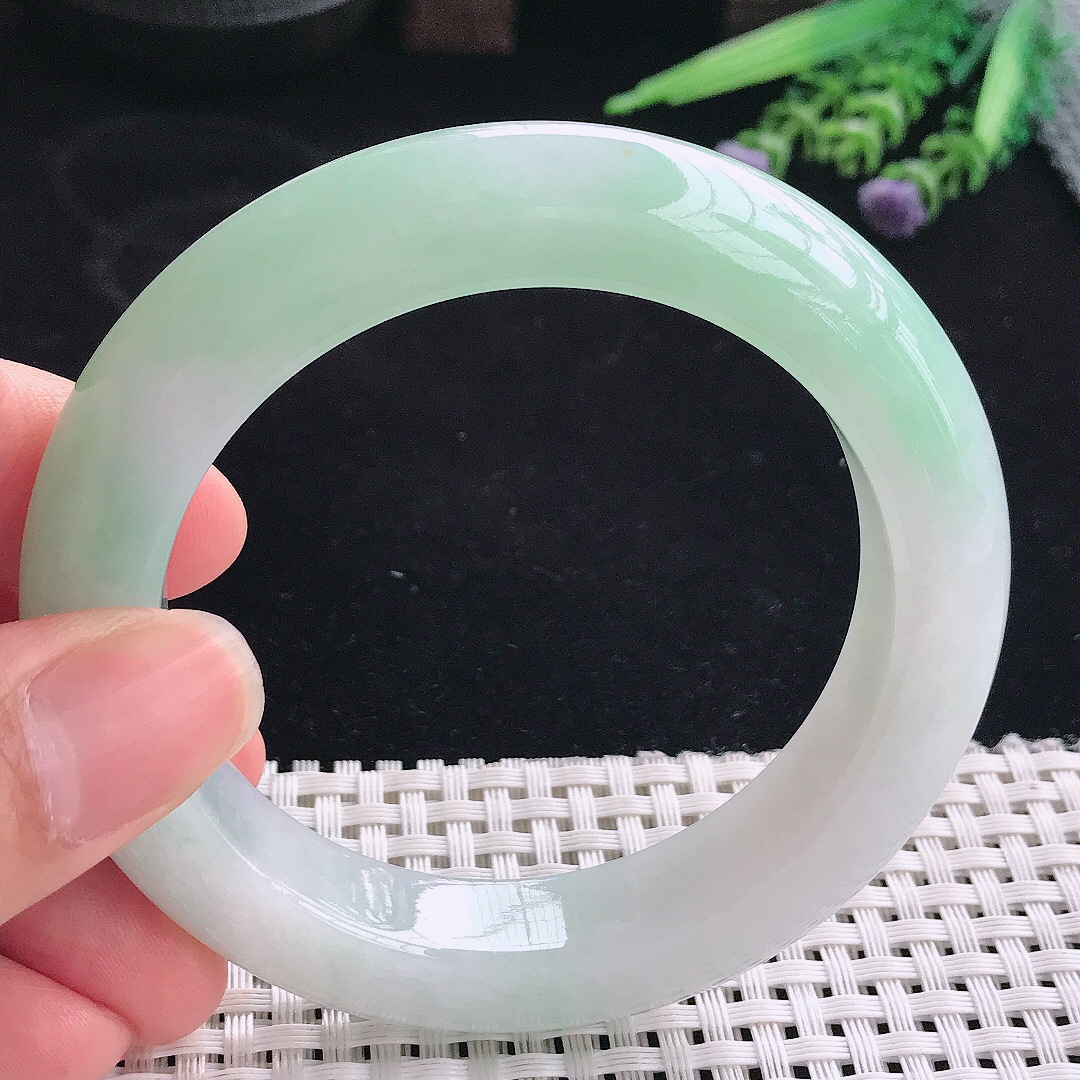 实拍A货翡翠57/12.8/10.8老坑冰润起胶冰晴手镯宽边玉镯平安镯