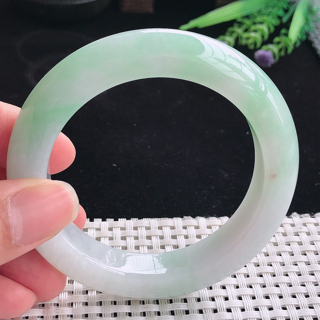 实拍A货翡翠57/12.8/10.8老坑冰润起胶冰晴手镯宽边玉镯平安镯