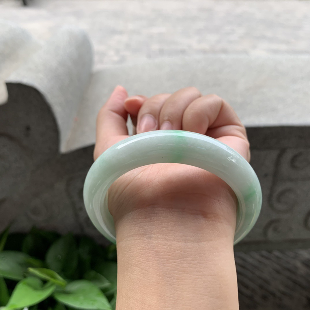 圈口 57.3-12.8-9.8【飘辣绿正圈手镯】正圈57 58可戴