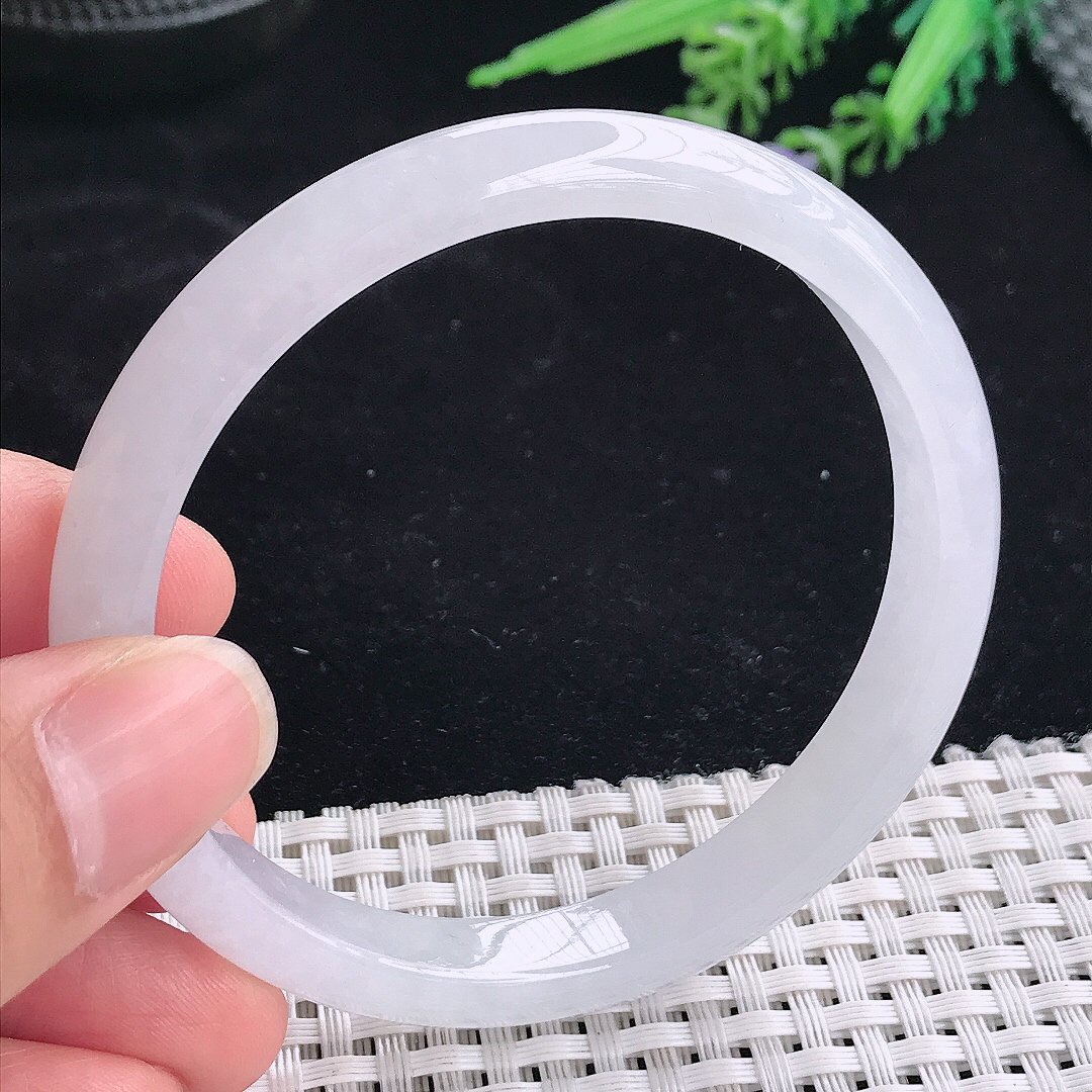 实拍A货翡翠59/9.2/6.7老坑冰润冰透月光白手镯宽边玉镯平安镯