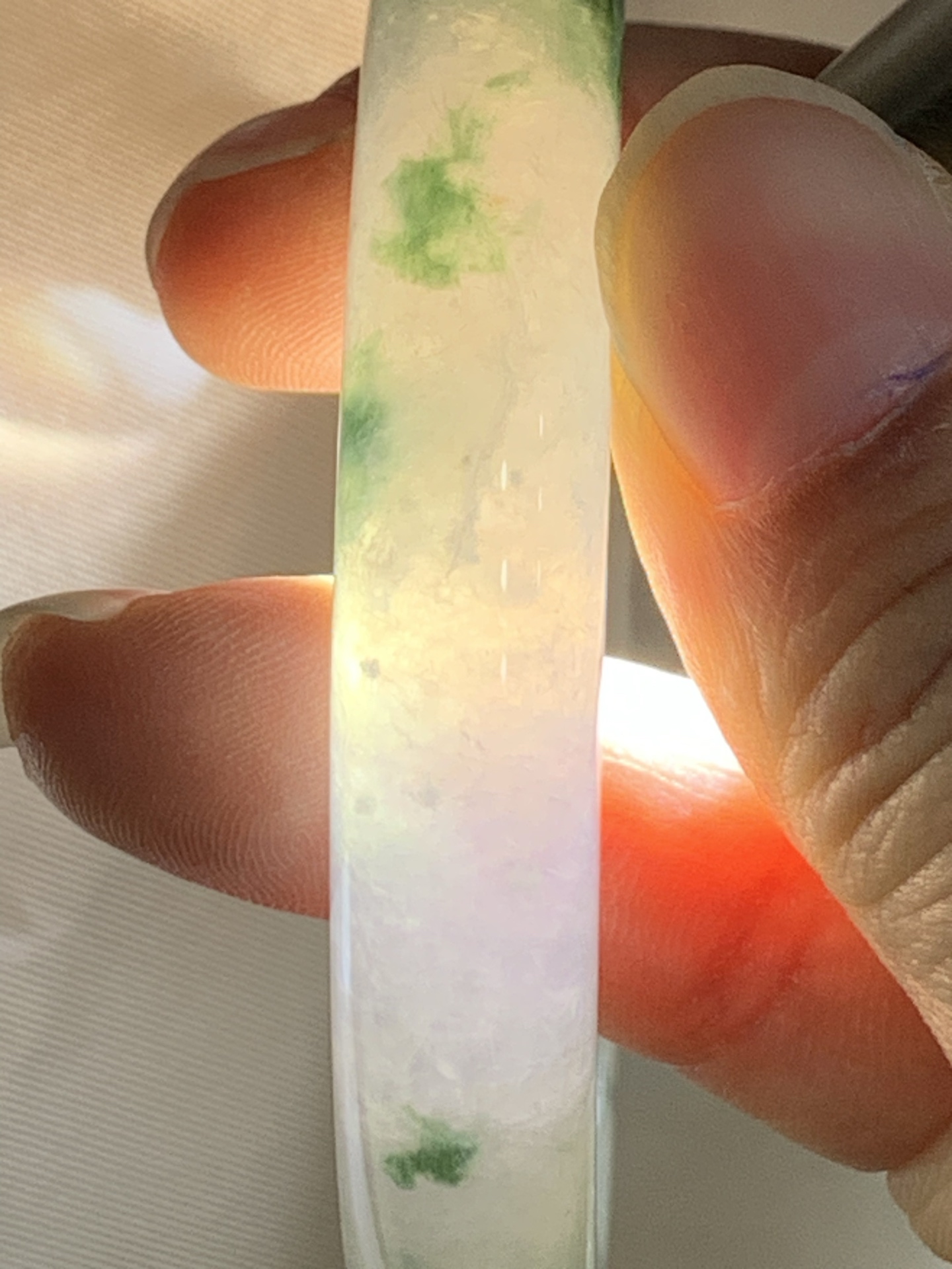 冰飘花圆条，55.1-10.2-10.3，0423-N516，打灯多处细纹，底妆冰透，胶润细腻，蓝花灵动飘逸，勾勒出一幅唯美诗意的山水意境画，古典优雅又秀气