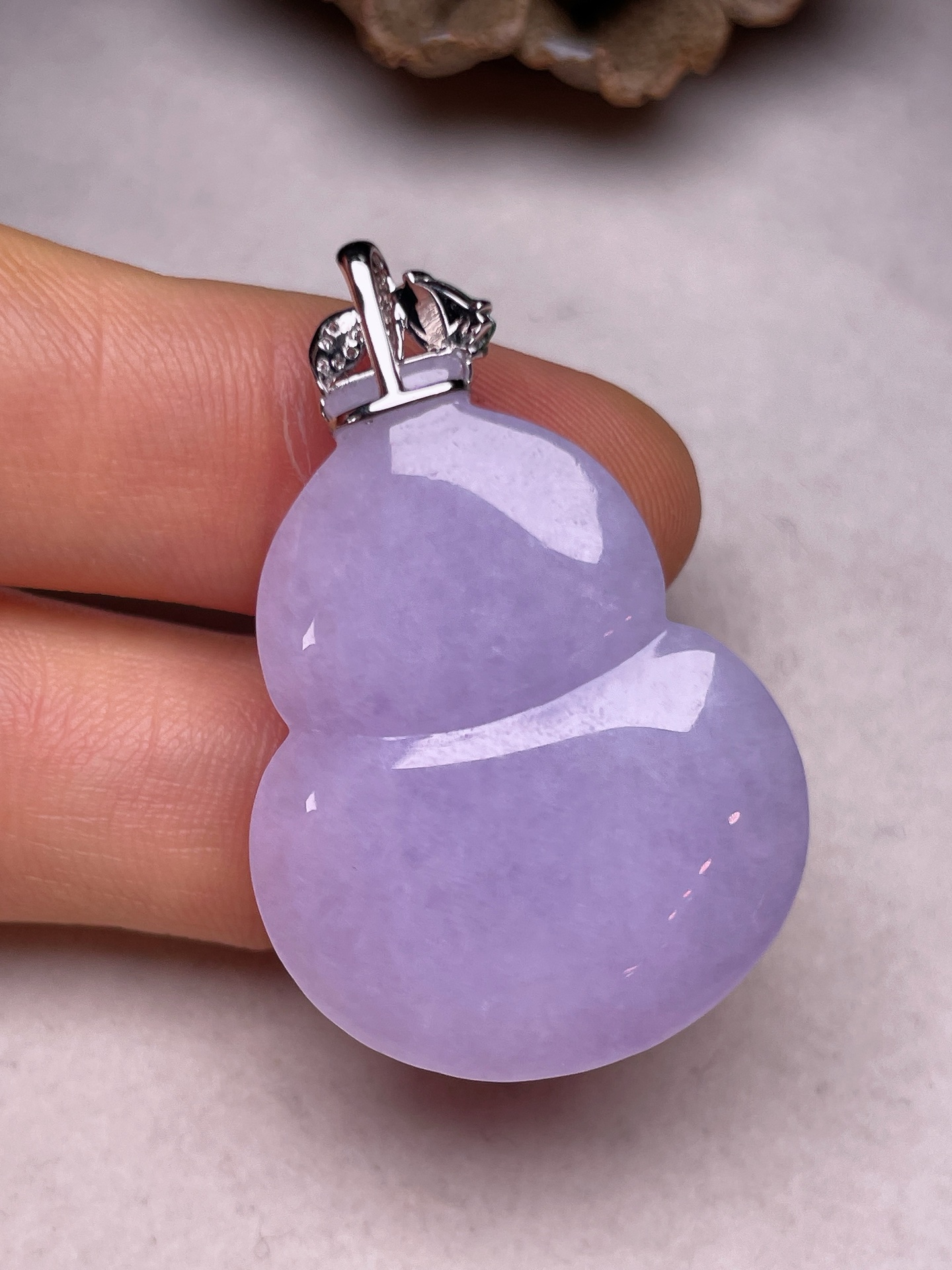 ️  18K金镶葫芦，冰糯种满紫，无裂，一手货源长36.8