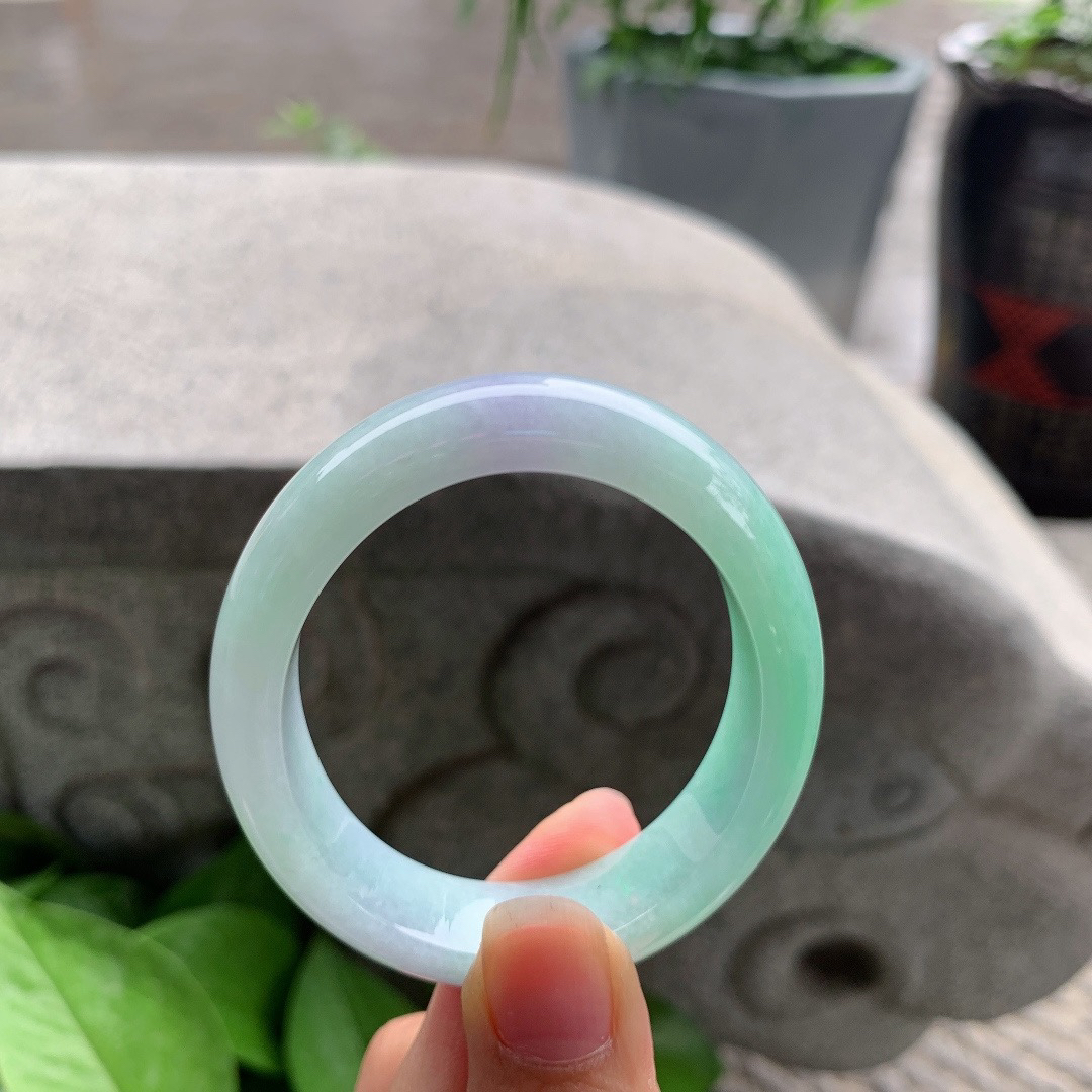 小圈口52.5-45.8-13.6-7.9 【春彩贵妃手镯】贵妃52 53可戴