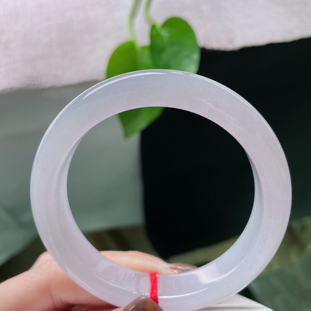 56.5/12.4/8.2，冰紫正圈，冰润通透让紫调更显鲜活，不张扬却难掩光泽，种老，无裂，ss48361a