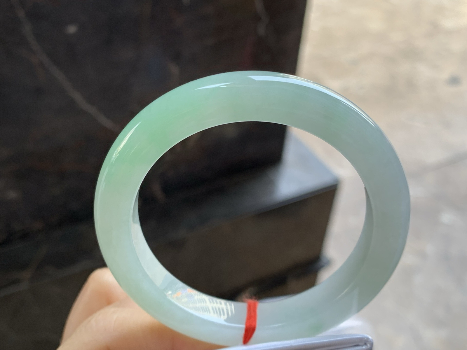 56.5-11-9.4

带色手镯^_^小清新～上手漂亮