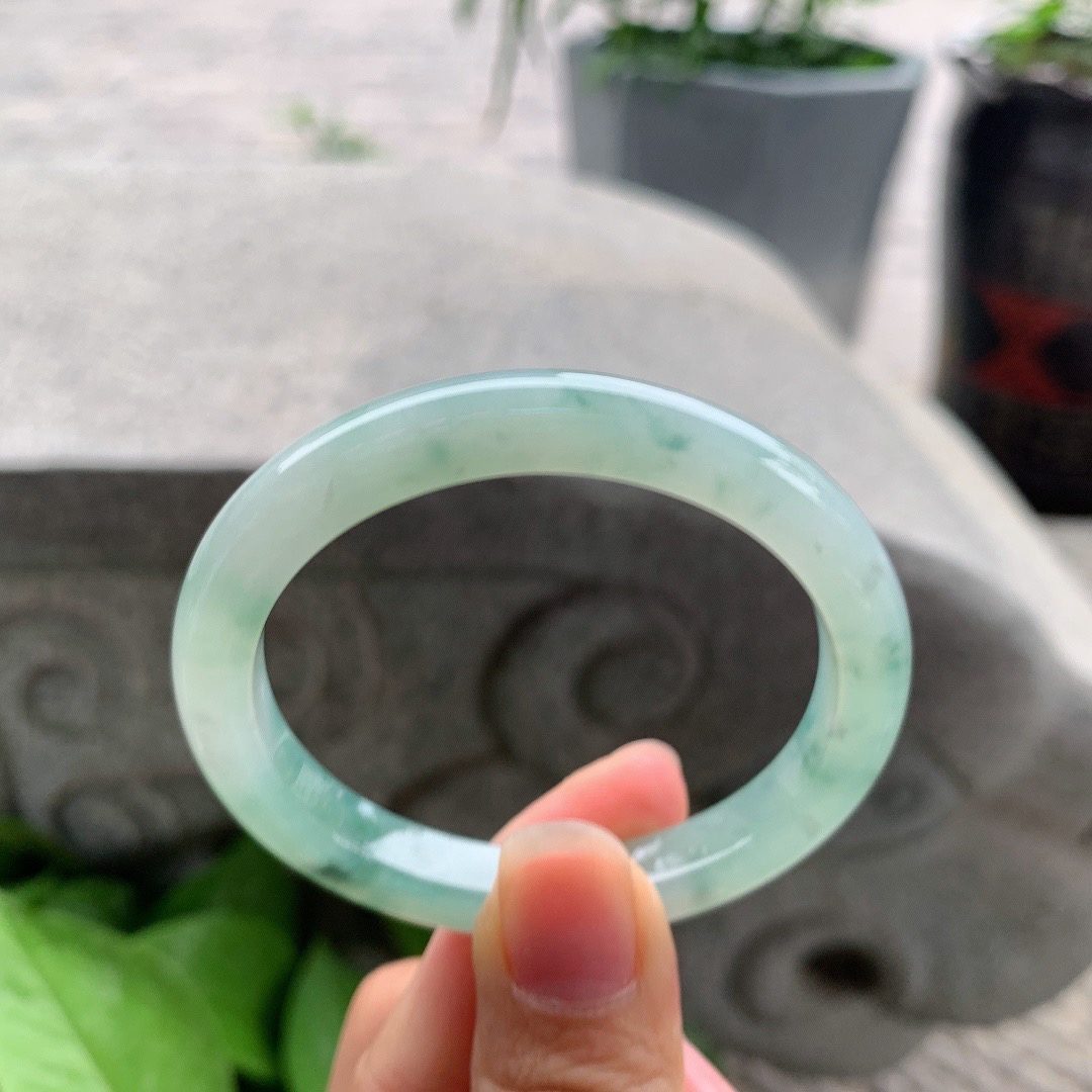 小圈口 51.6-44.5-7.8-7.4【冰飘花贵妃手镯】贵妃51 52可戴