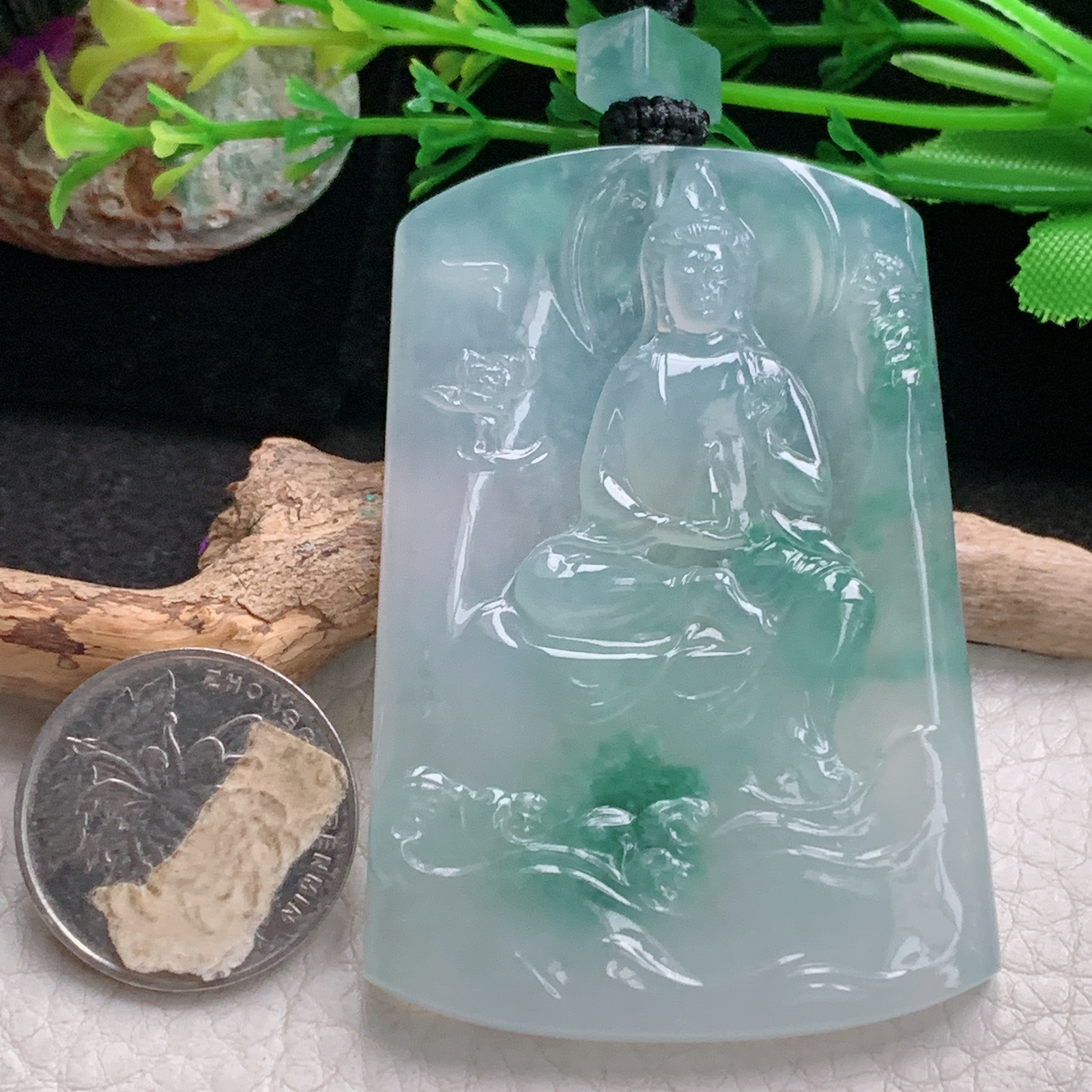 yl实拍66.5*45.8*6.3缅甸翡翠冰飘花观音玉坠 观世音菩萨