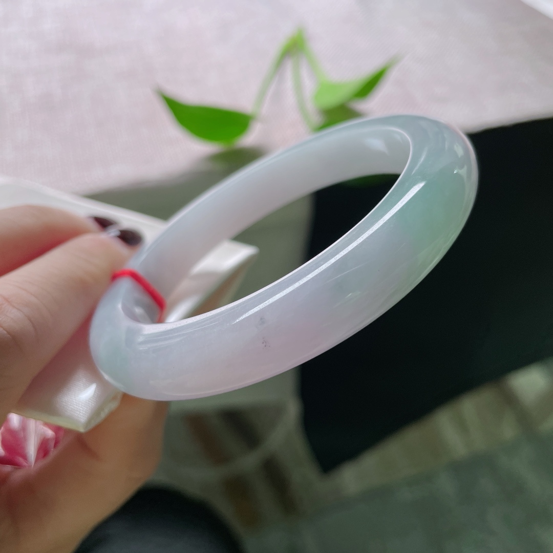 61.4/11.6/9.2，春带彩正圈，大圈口，把庸常染成斑斓，把沉默染成歌。有棉线，ss51991a