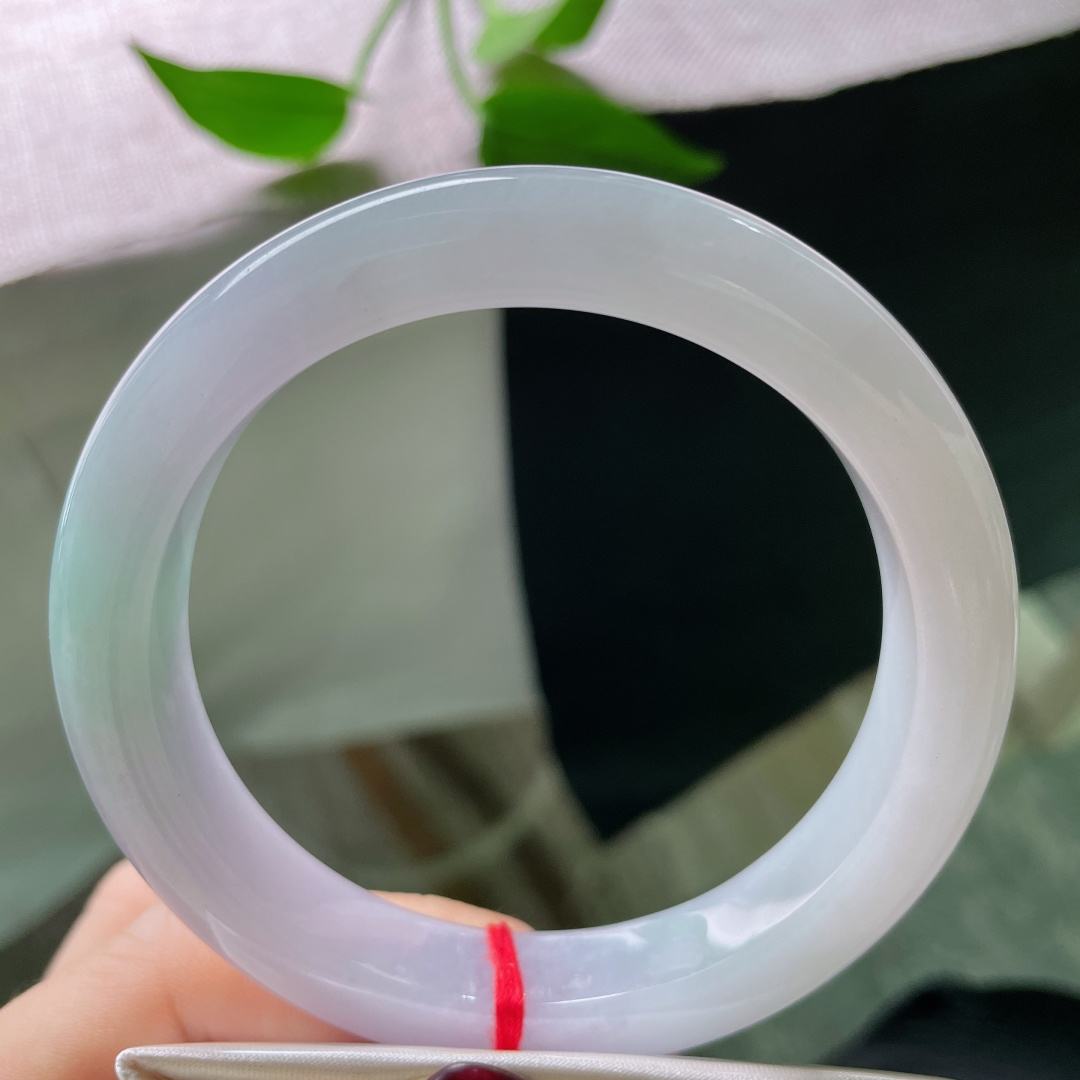 61.4/11.6/9.2，春带彩正圈，大圈口，把庸常染成斑斓，把沉默染成歌。有棉线，ss51991a