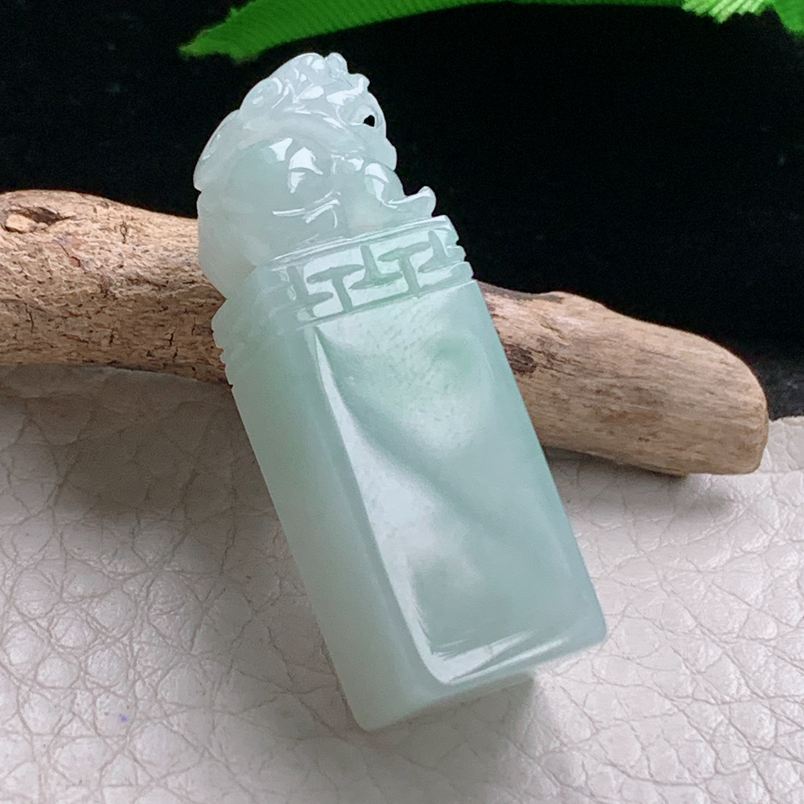 Mut实拍39.5*12.5*11.8缅甸翡翠貔貅小印章吊坠