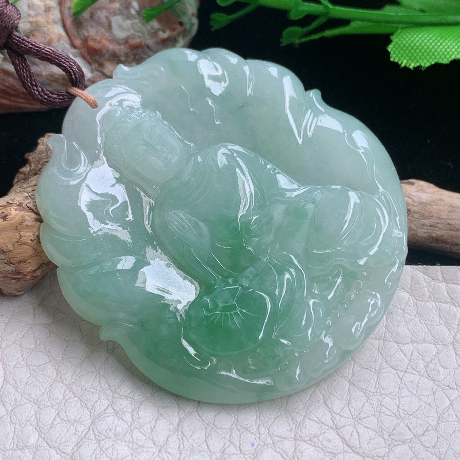 bg实拍51.6*46.5*6.5缅甸翡翠精雕冰飘绿阿弥陀佛 生肖守护神玉吊坠 玉挂件