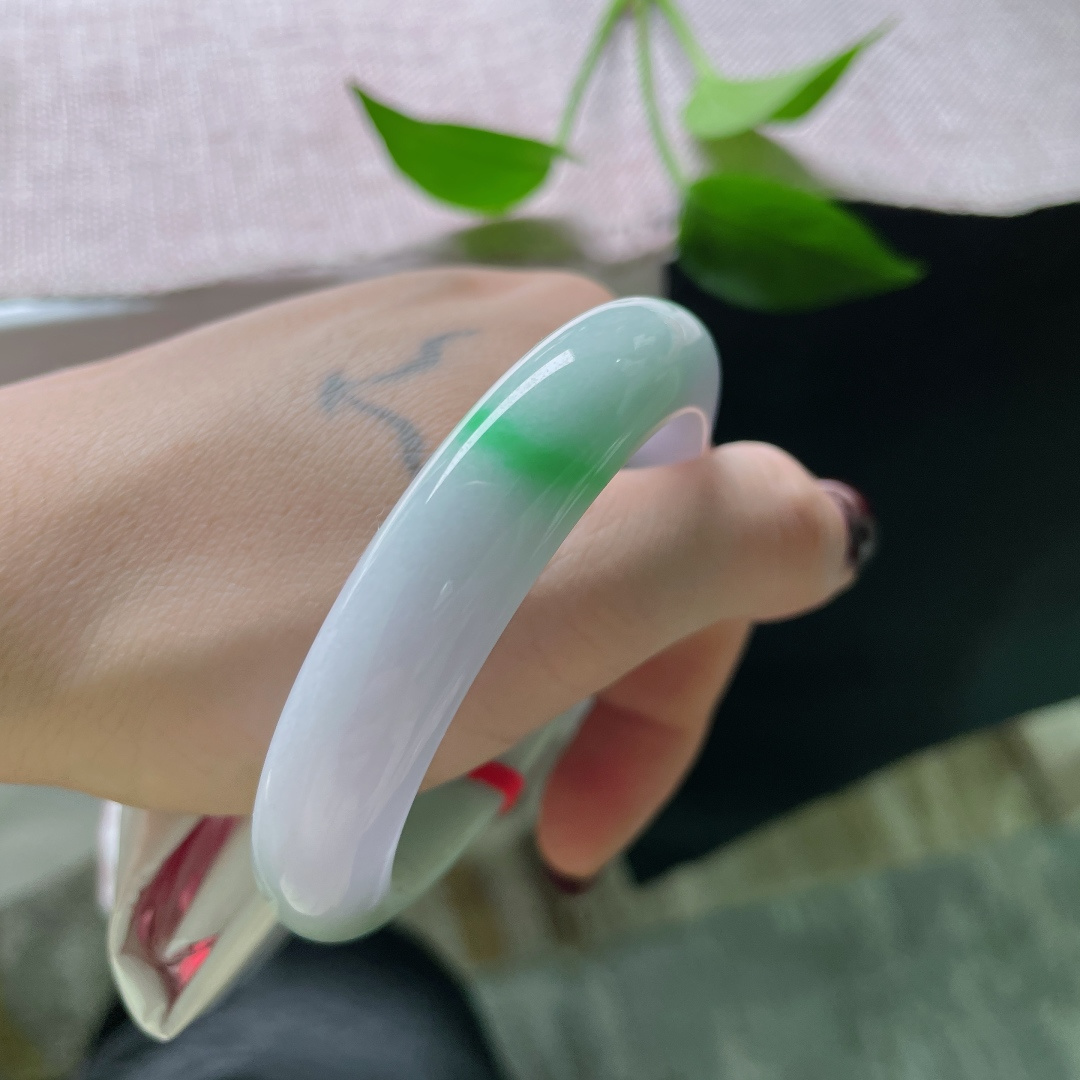 53.9/12.4/8.8，春带彩正圈，鲜翠夺目，遗落在薄荷色的溪边、薰衣草味的晨风里。无裂，ss50802a