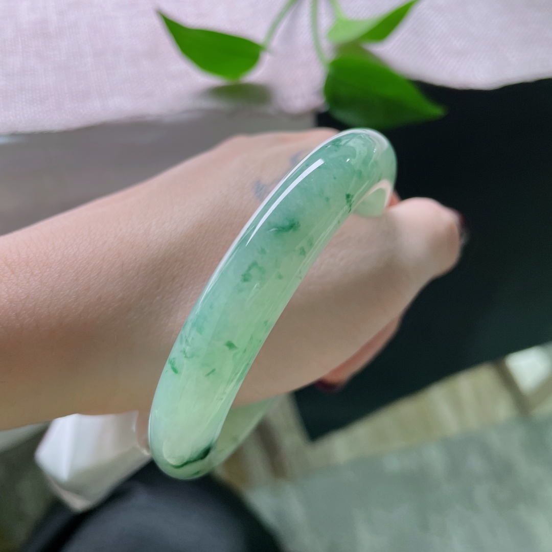 59.2/11.6/8.6，飘花正圈，花影摇曳，清纯动人，种老，灵动，无裂，ss50837a