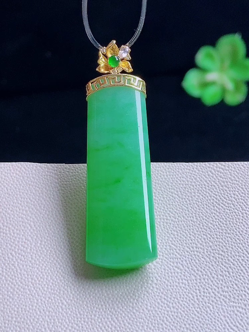 18k无事牌，无裂，尺寸38/10.5/4.5，编号18tx  23