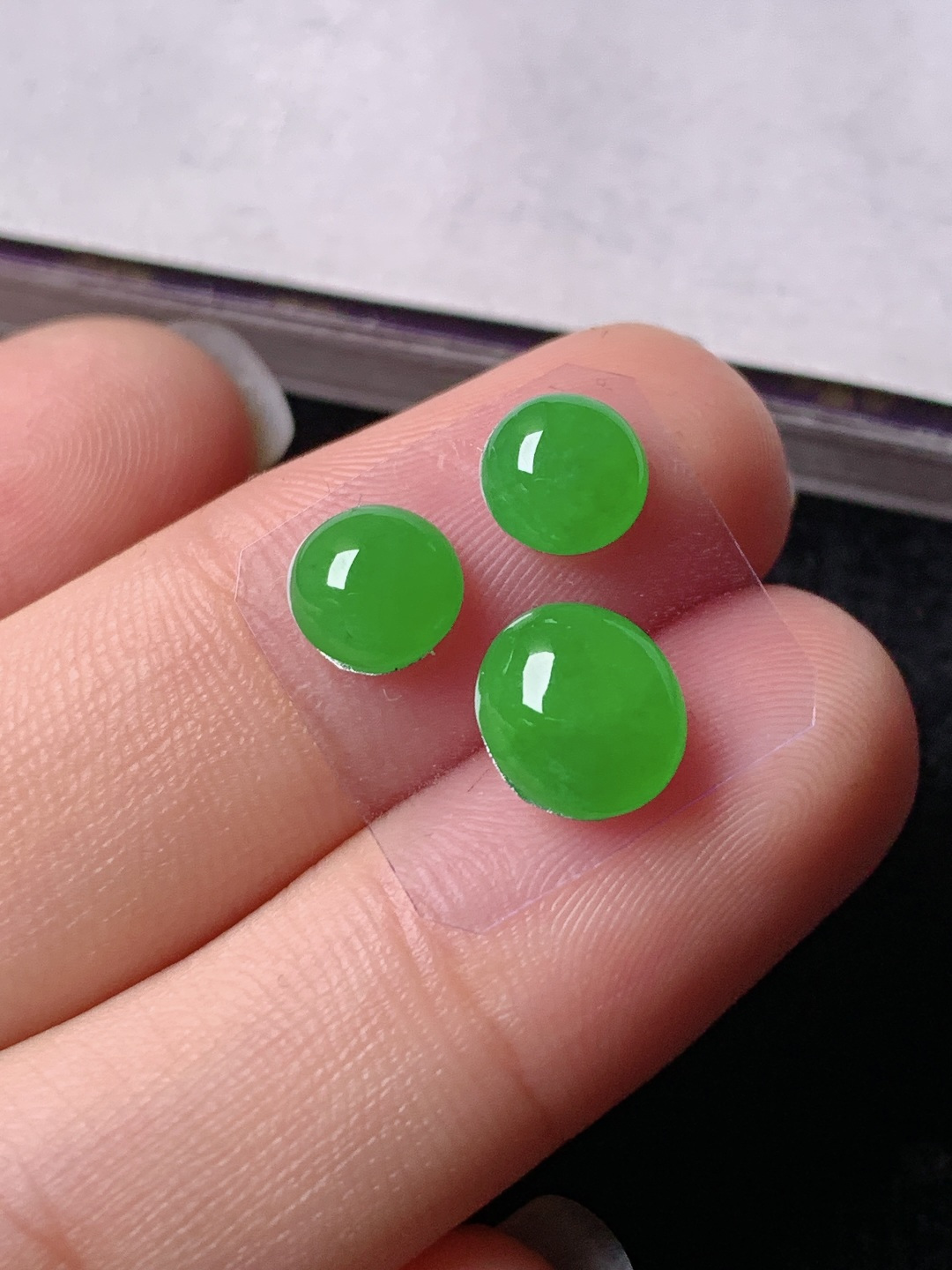 ️冰绿蛋面一手，色泽浓艳，0424尺寸7.9/7/3.6/6/3.1