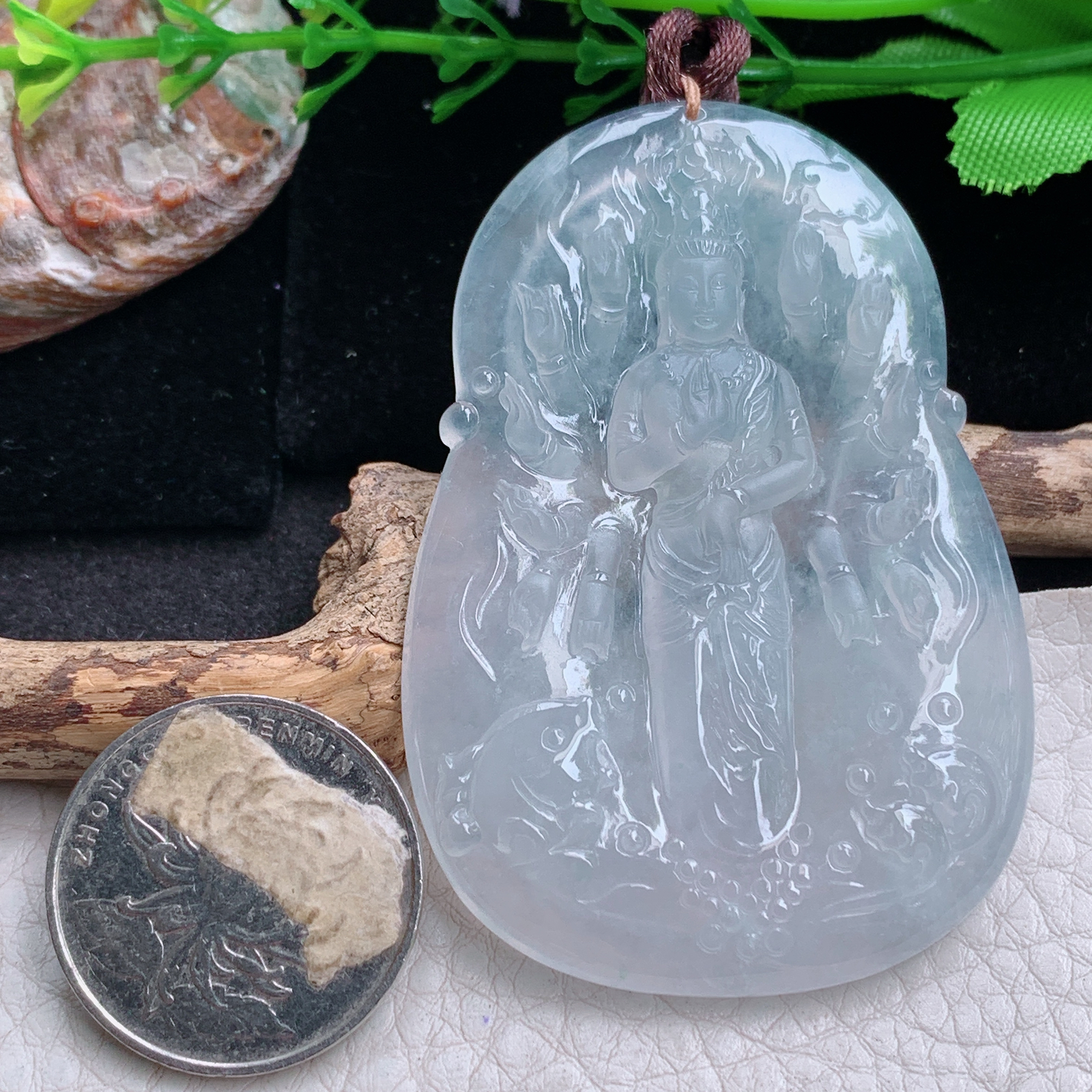 bg实拍62.3*543.5*6缅甸翡翠精雕冰种千手观音 生肖守护神玉吊坠 玉挂件