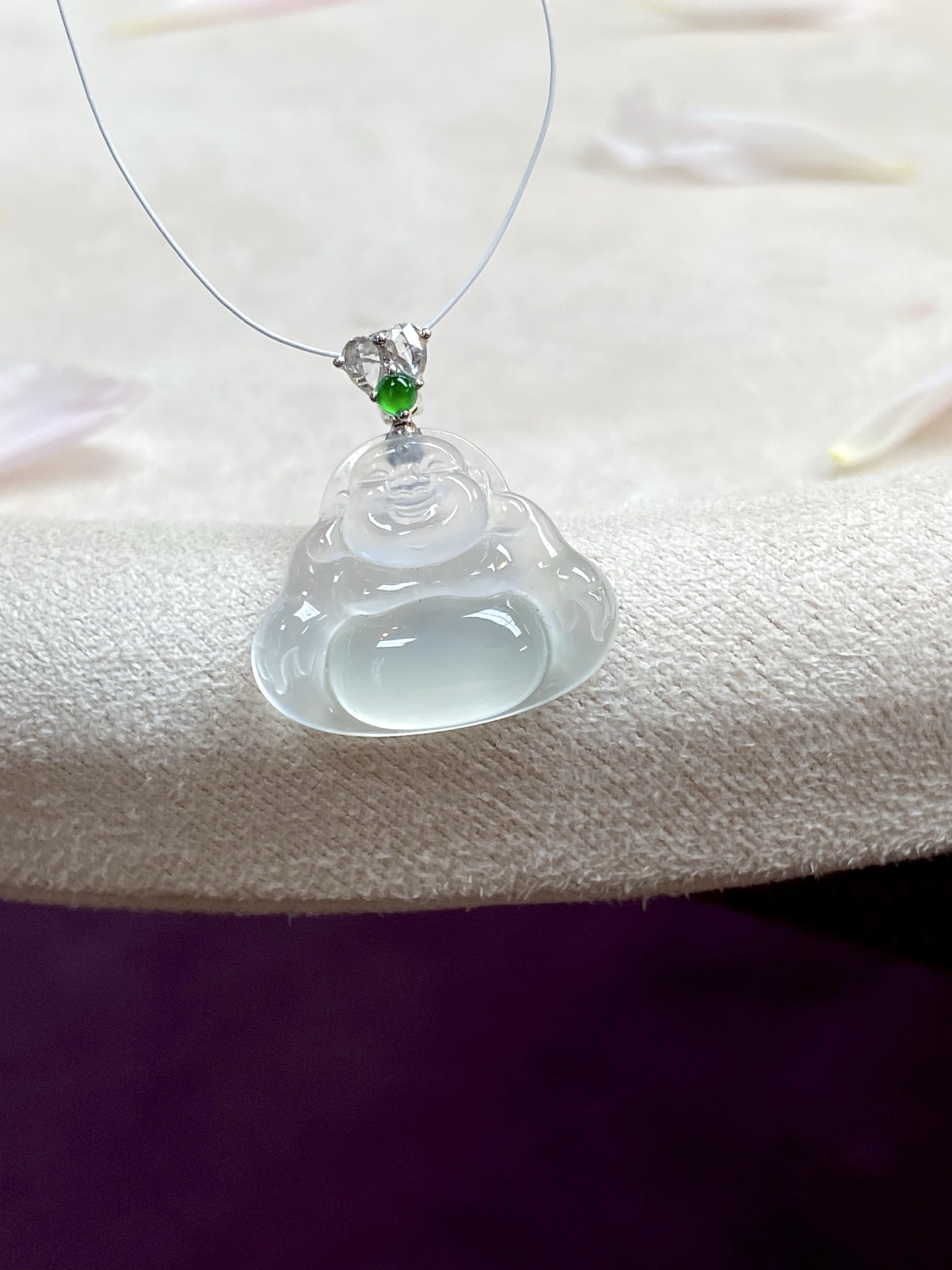 ️冰种佛公吊坠，无色之美，视觉降温的清冷系，圆鼓鼓的肚子 特讨喜，简约的美：21.8，裸石：19.