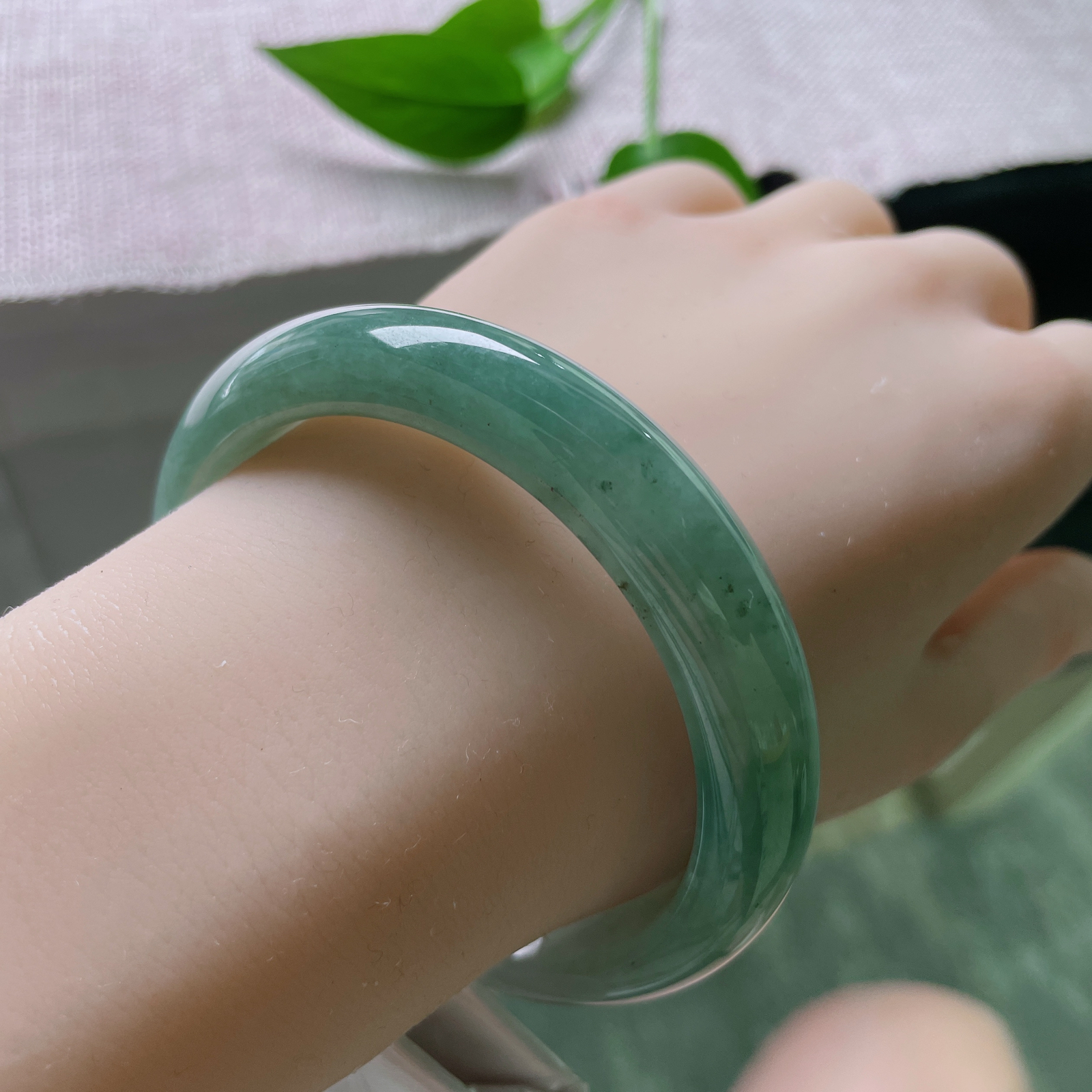 58.8/12.6/8，冰油正圈，半山水意境感，可盐可甜，一点杂质不影响，ss51112a..