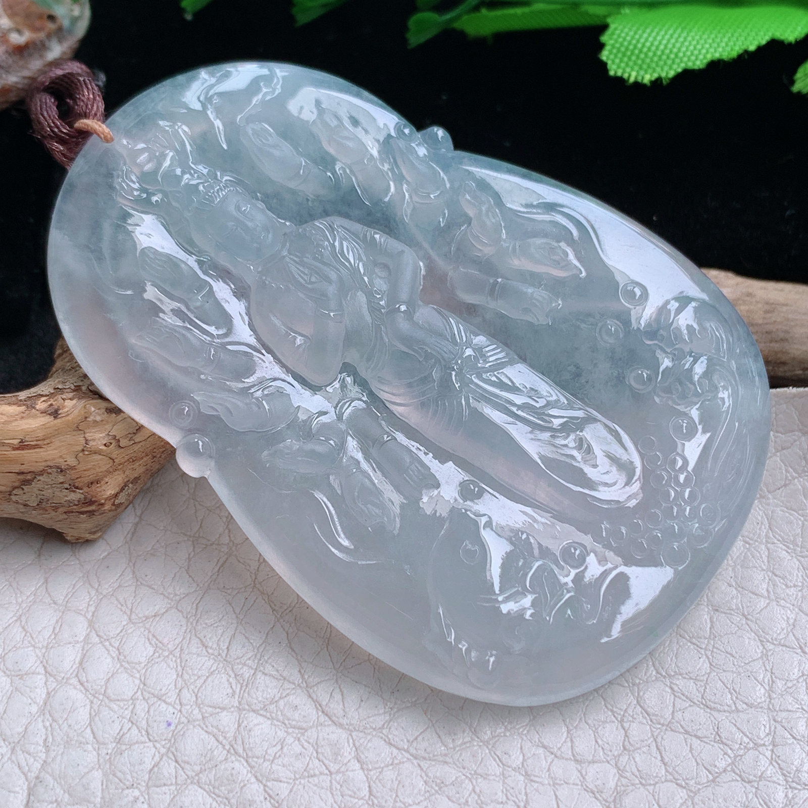 bg实拍62.3*543.5*6缅甸翡翠精雕冰种千手观音 生肖守护神玉吊坠 玉挂件